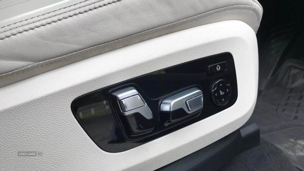 Feb 2022 BMW X5 xDrive30d MHT M Sport 5dr Auto