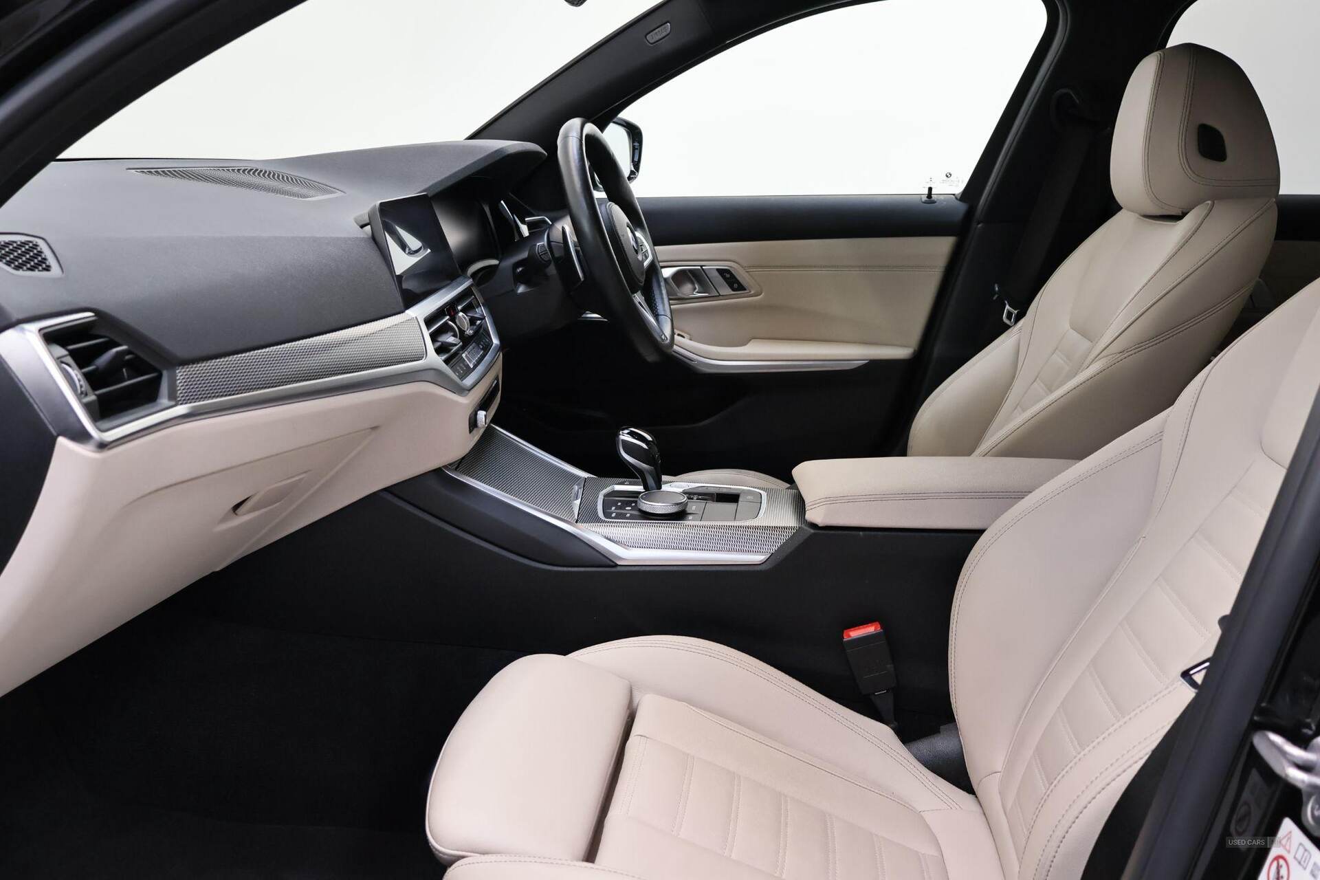 May 2021 BMW 3 Series 320i xDrive M Sport 4dr Step Auto