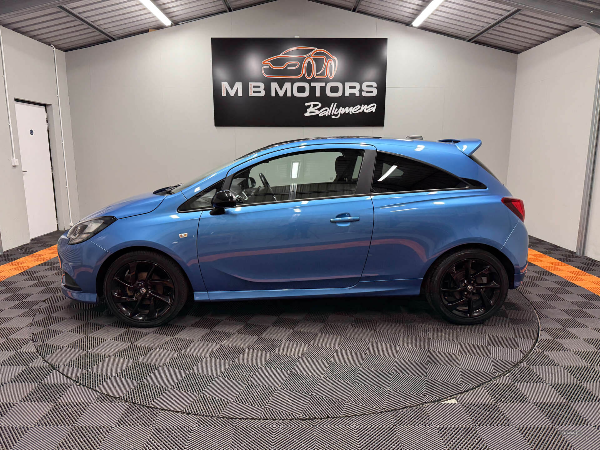 Mar 2019 Vauxhall Corsa 1.4 SRi Vx-line Nav Black 3dr