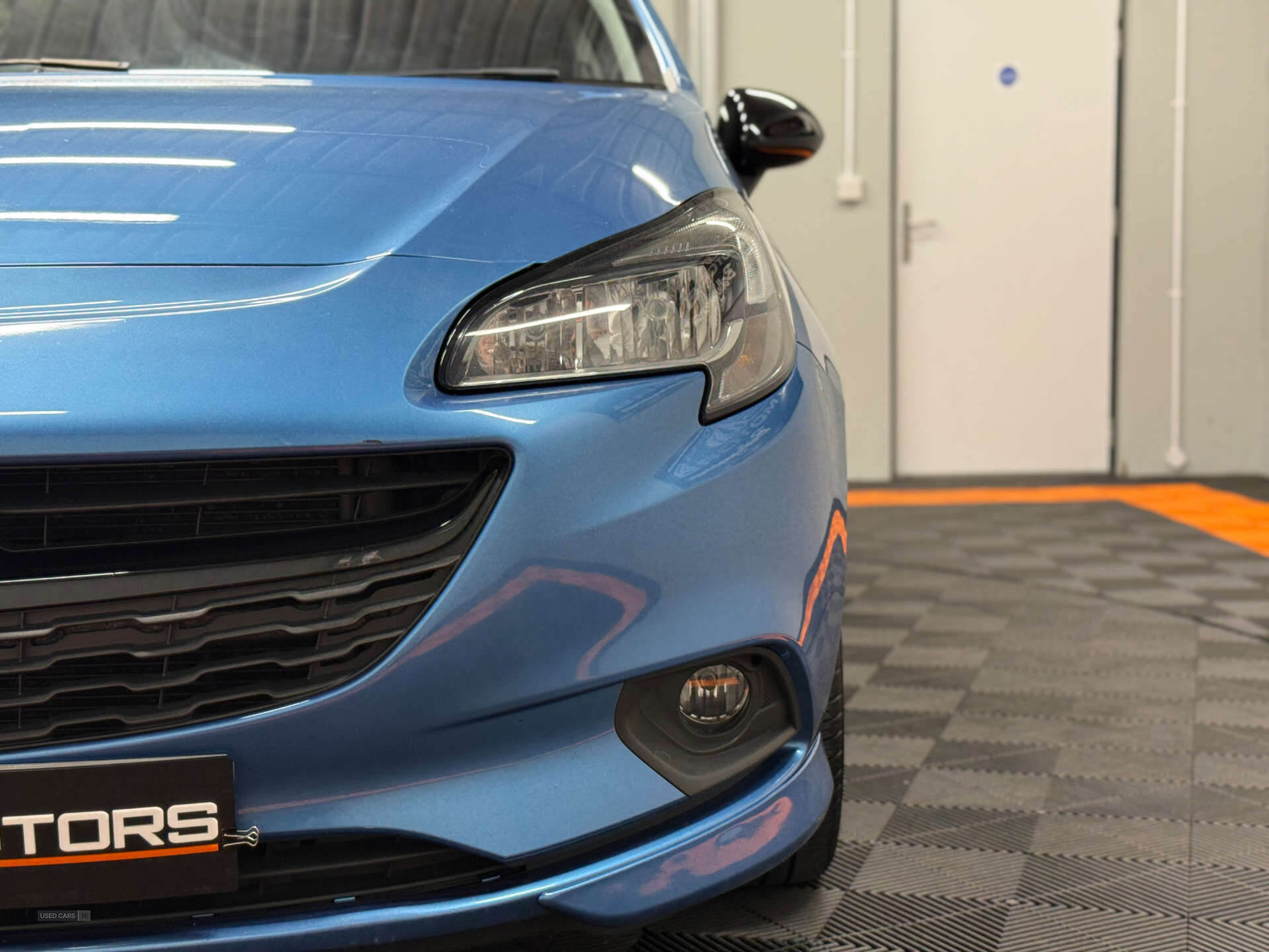 Mar 2019 Vauxhall Corsa 1.4 SRi Vx-line Nav Black 3dr