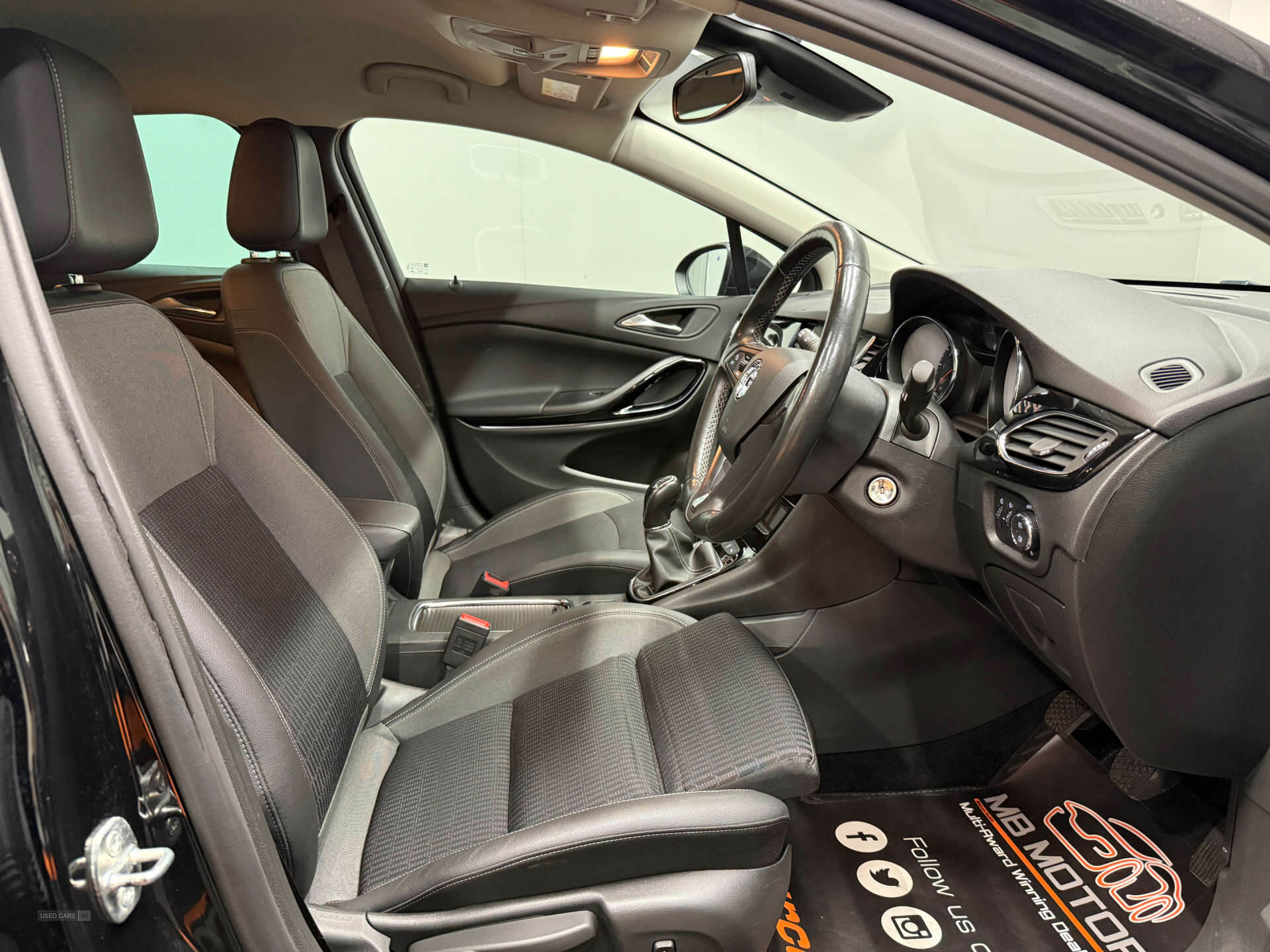 Sep 2021 Vauxhall Astra 1.2 Turbo 145 Griffin Edition 5dr