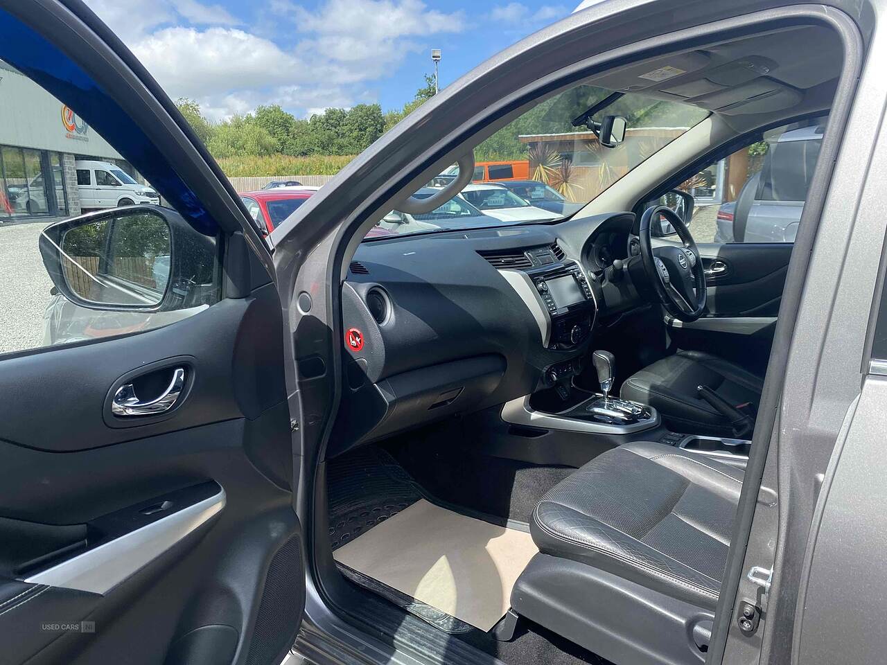 May 2018 Nissan Navara Double Cab Pick Up Tekna 2.3dCi 190 4WD Auto