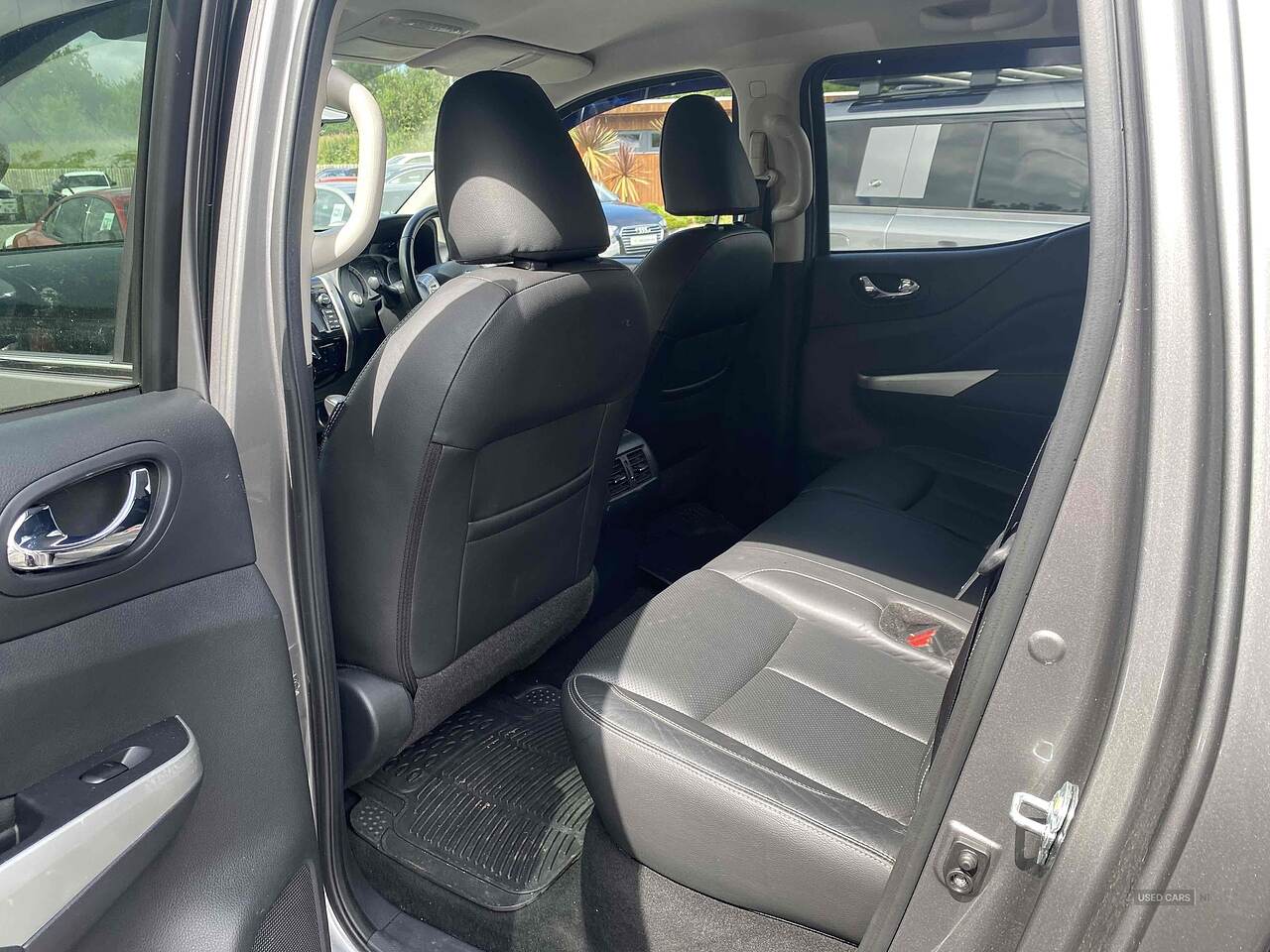 May 2018 Nissan Navara Double Cab Pick Up Tekna 2.3dCi 190 4WD Auto