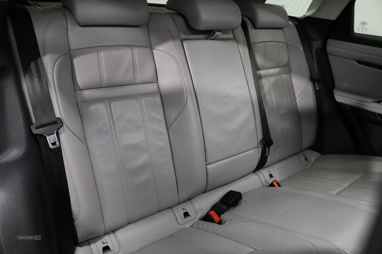 Mar 2022 Land Rover Range Rover Evoque 2.0 D165 S 5dr 2WD