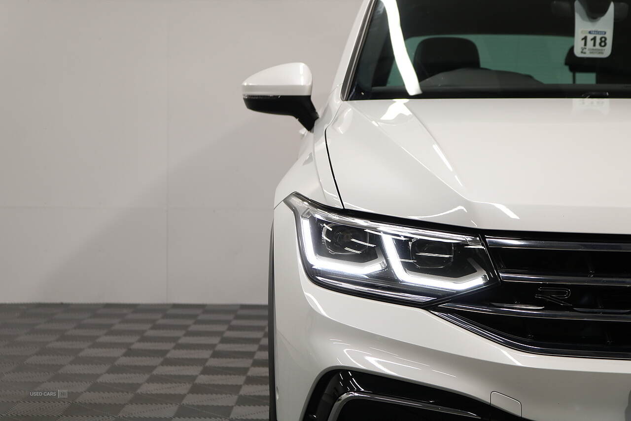 Apr 2022 Volkswagen Tiguan 2.0 TDI R-Line 5dr DSG