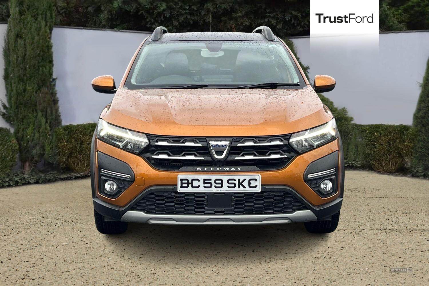 Apr 2021 Dacia Sandero Stepway 1.0 TCe Bi-Fuel Prestige 5dr
