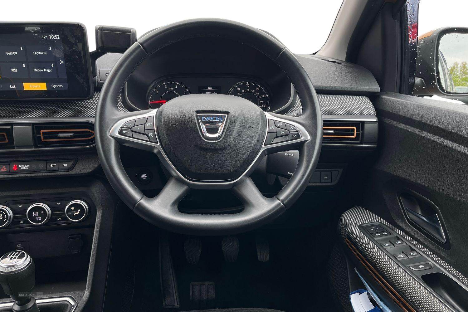 Apr 2021 Dacia Sandero Stepway 1.0 TCe Bi-Fuel Prestige 5dr
