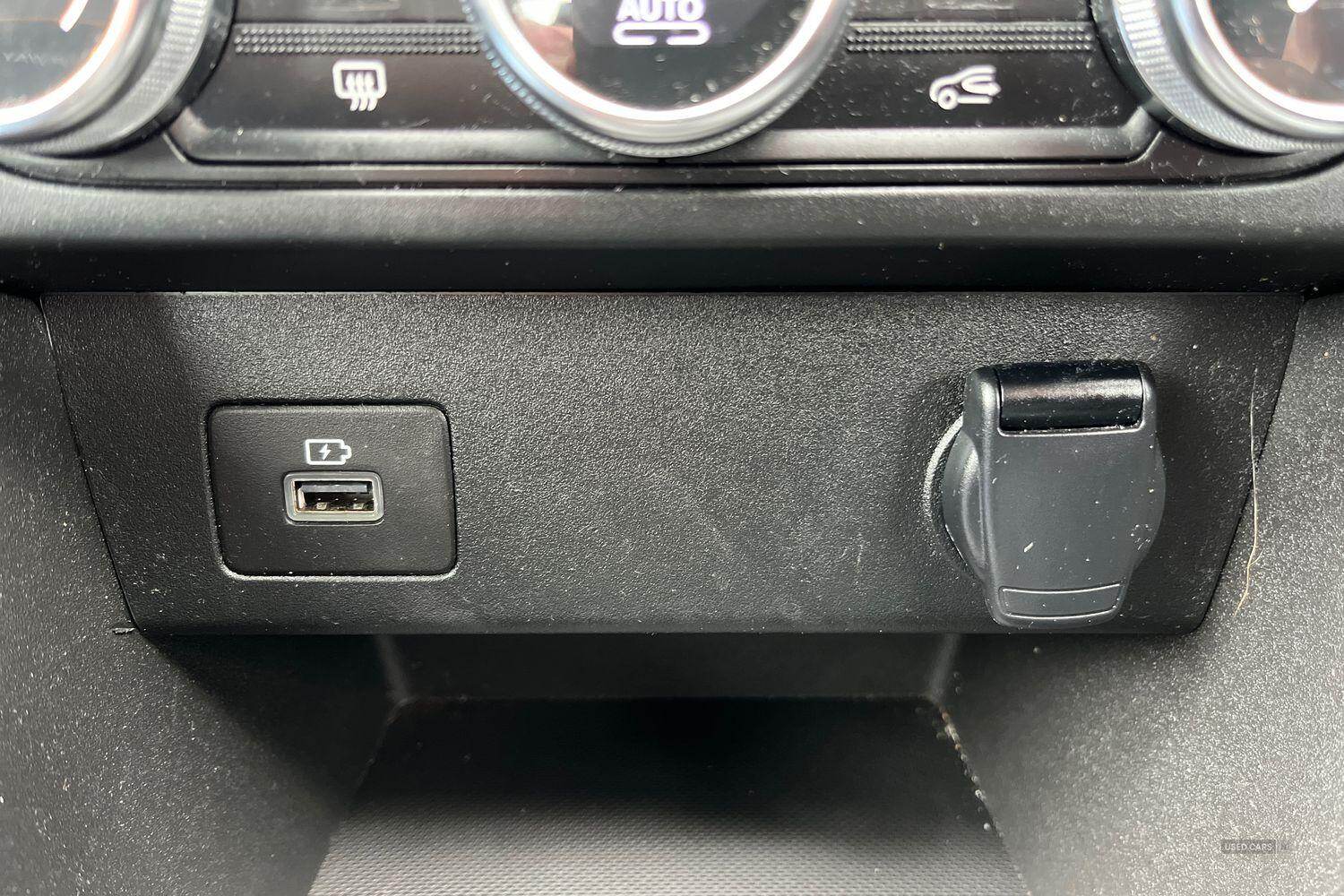 Apr 2021 Dacia Sandero Stepway 1.0 TCe Bi-Fuel Prestige 5dr