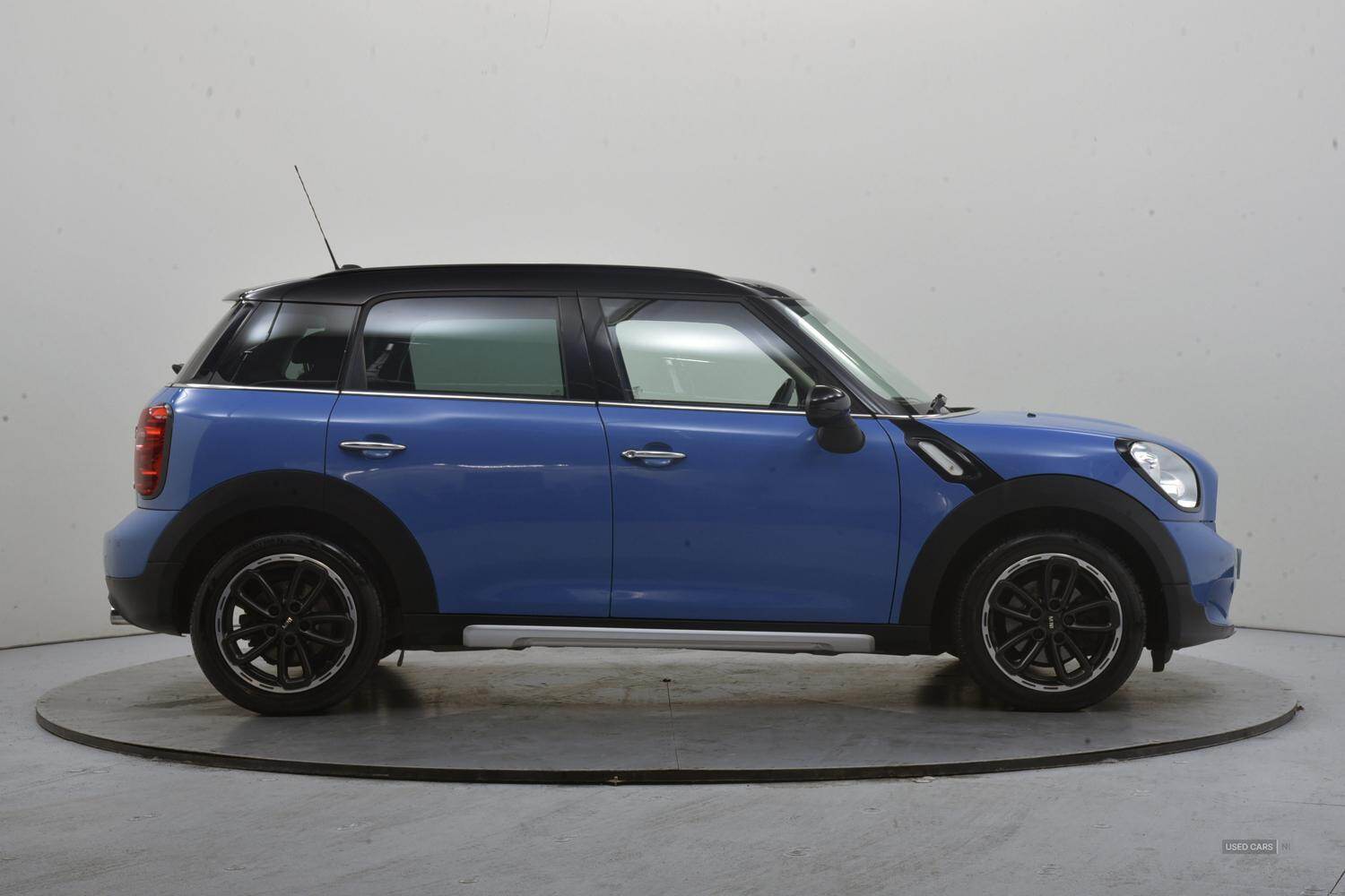 Sep 2016 MINI Countryman 1.6 Cooper D 5dr