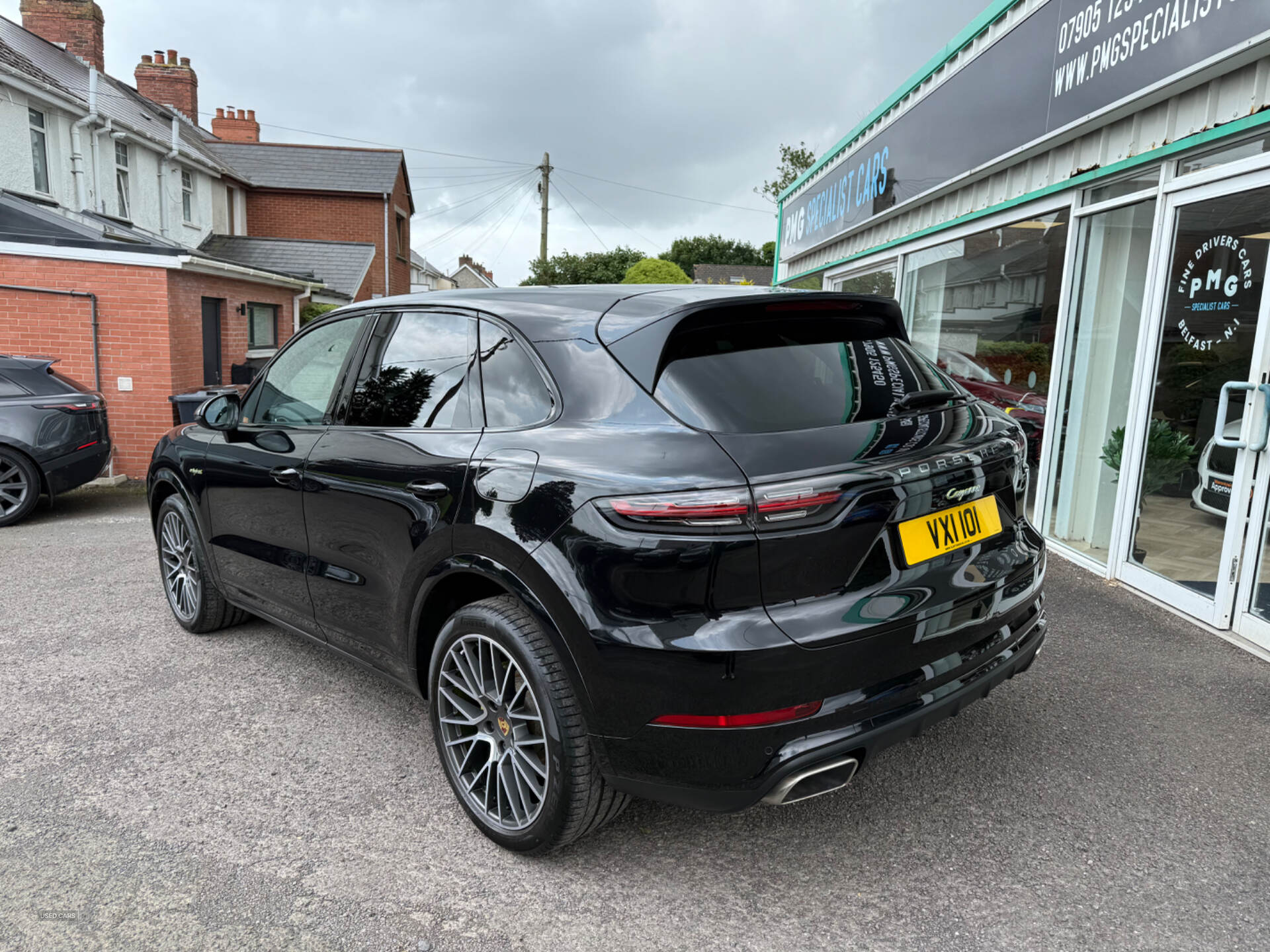 Oct 2019 Porsche Cayenne E-Hybrid 5dr Tiptronic S
