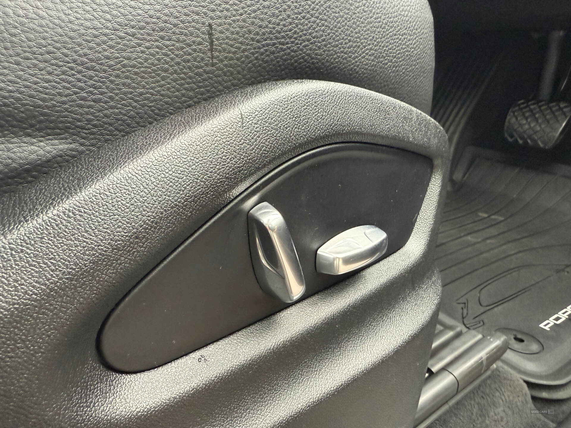 Oct 2019 Porsche Cayenne E-Hybrid 5dr Tiptronic S
