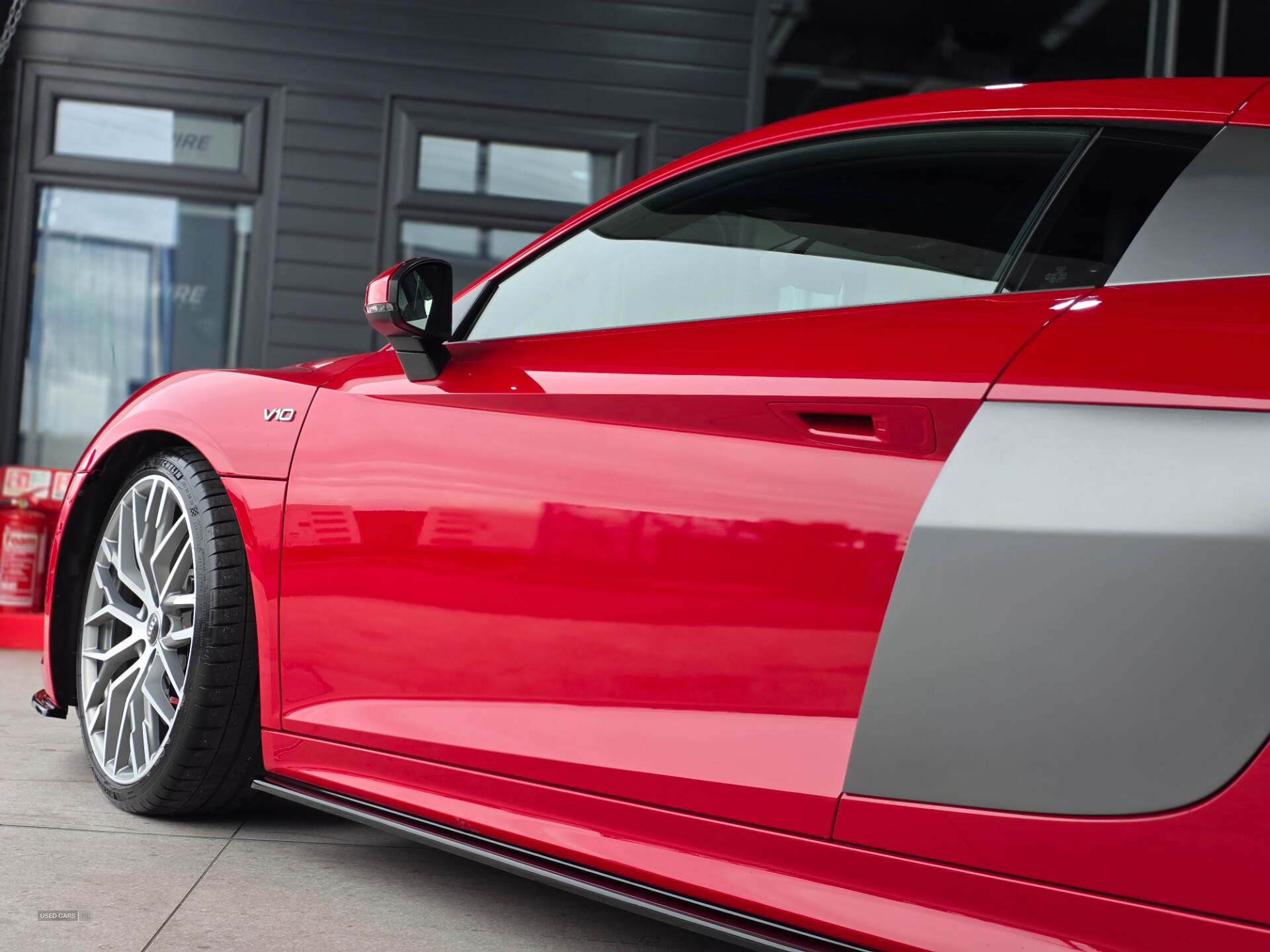 Sep 2016 Audi R8 5.2 FSI V10 Quattro 2dr S Tronic