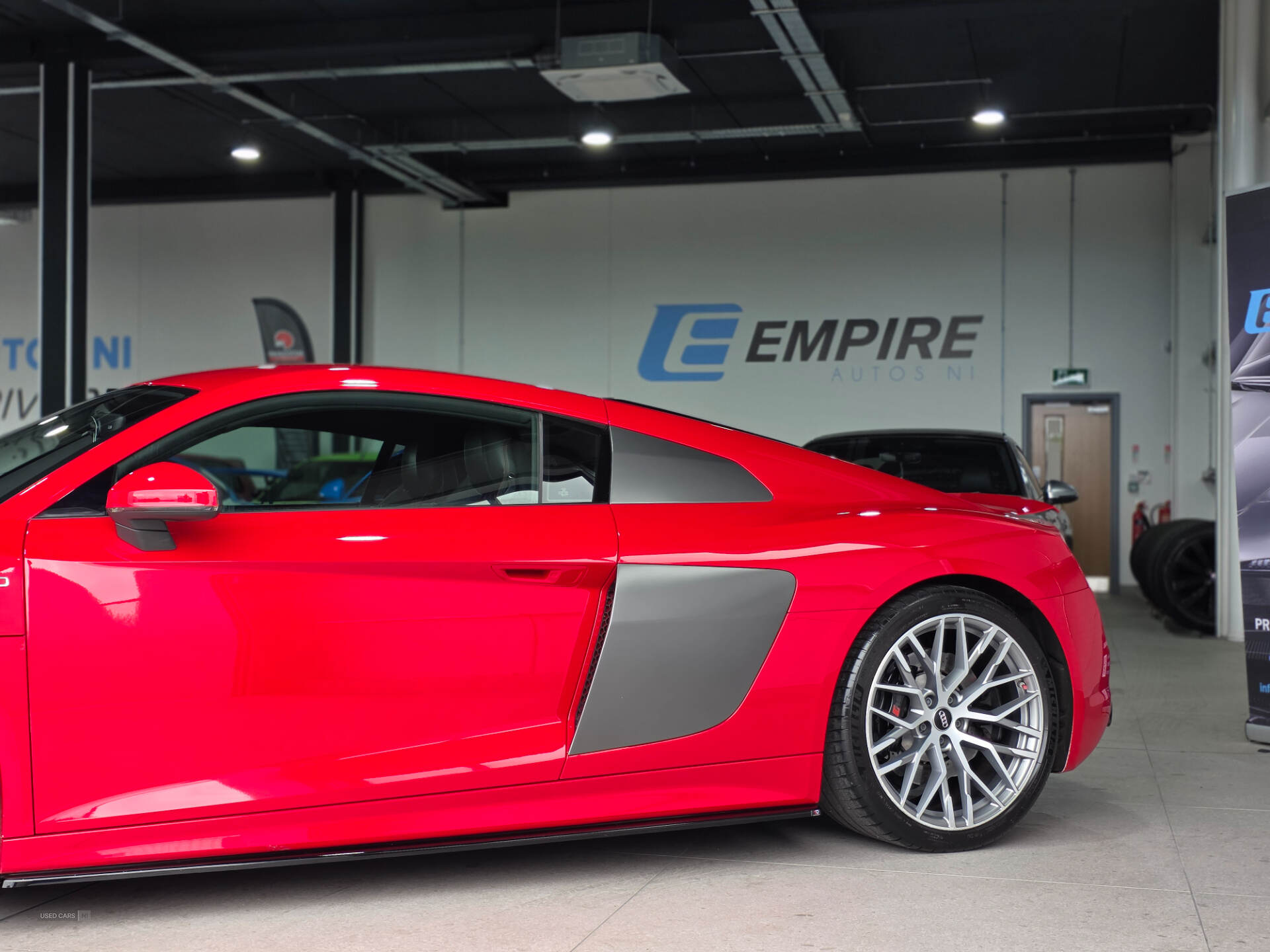 Sep 2016 Audi R8 5.2 FSI V10 Quattro 2dr S Tronic