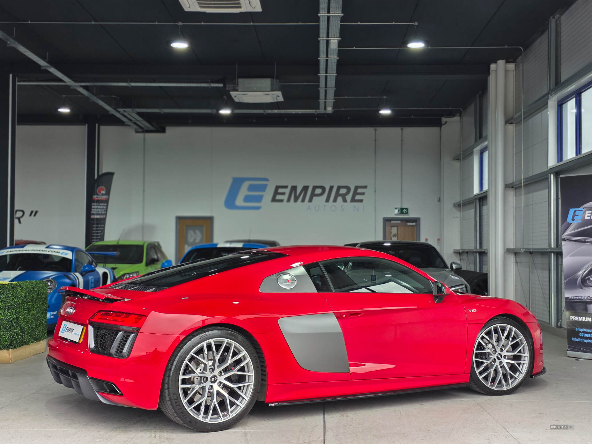 Sep 2016 Audi R8 5.2 FSI V10 Quattro 2dr S Tronic