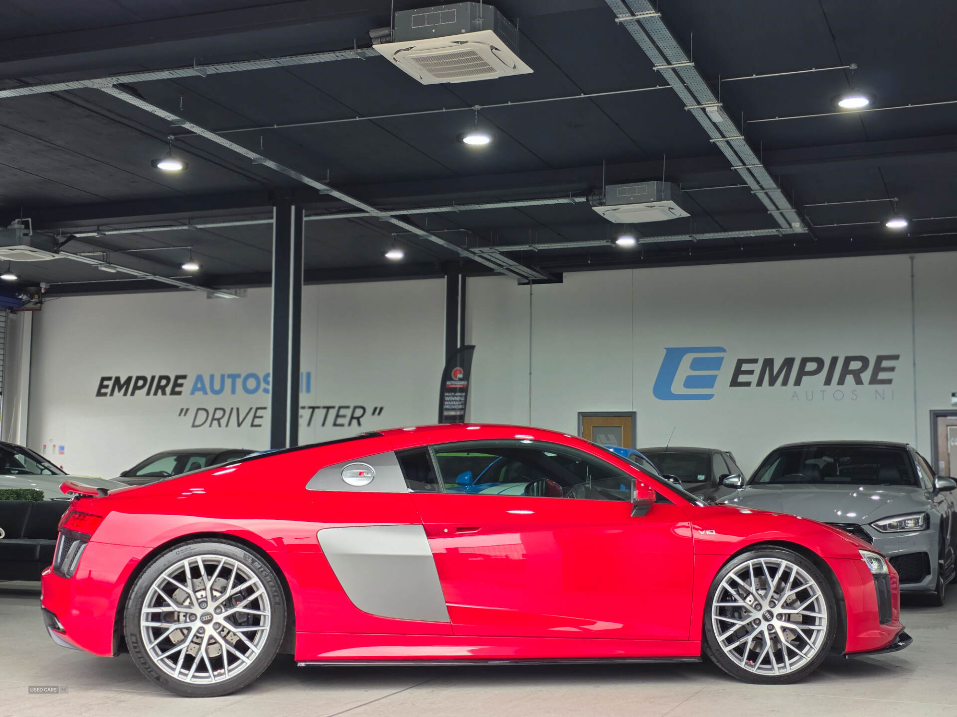 Sep 2016 Audi R8 5.2 FSI V10 Quattro 2dr S Tronic