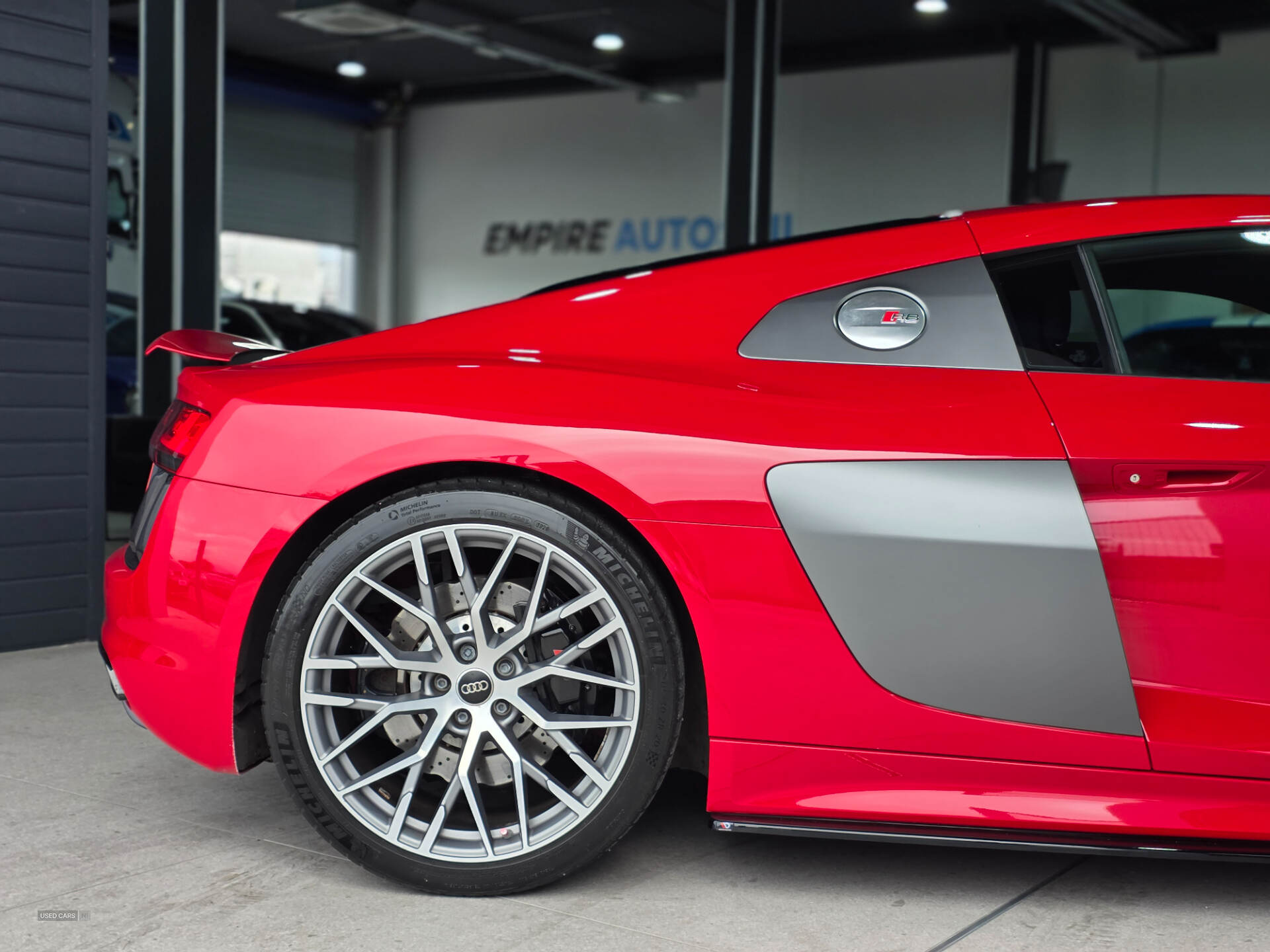 Sep 2016 Audi R8 5.2 FSI V10 Quattro 2dr S Tronic