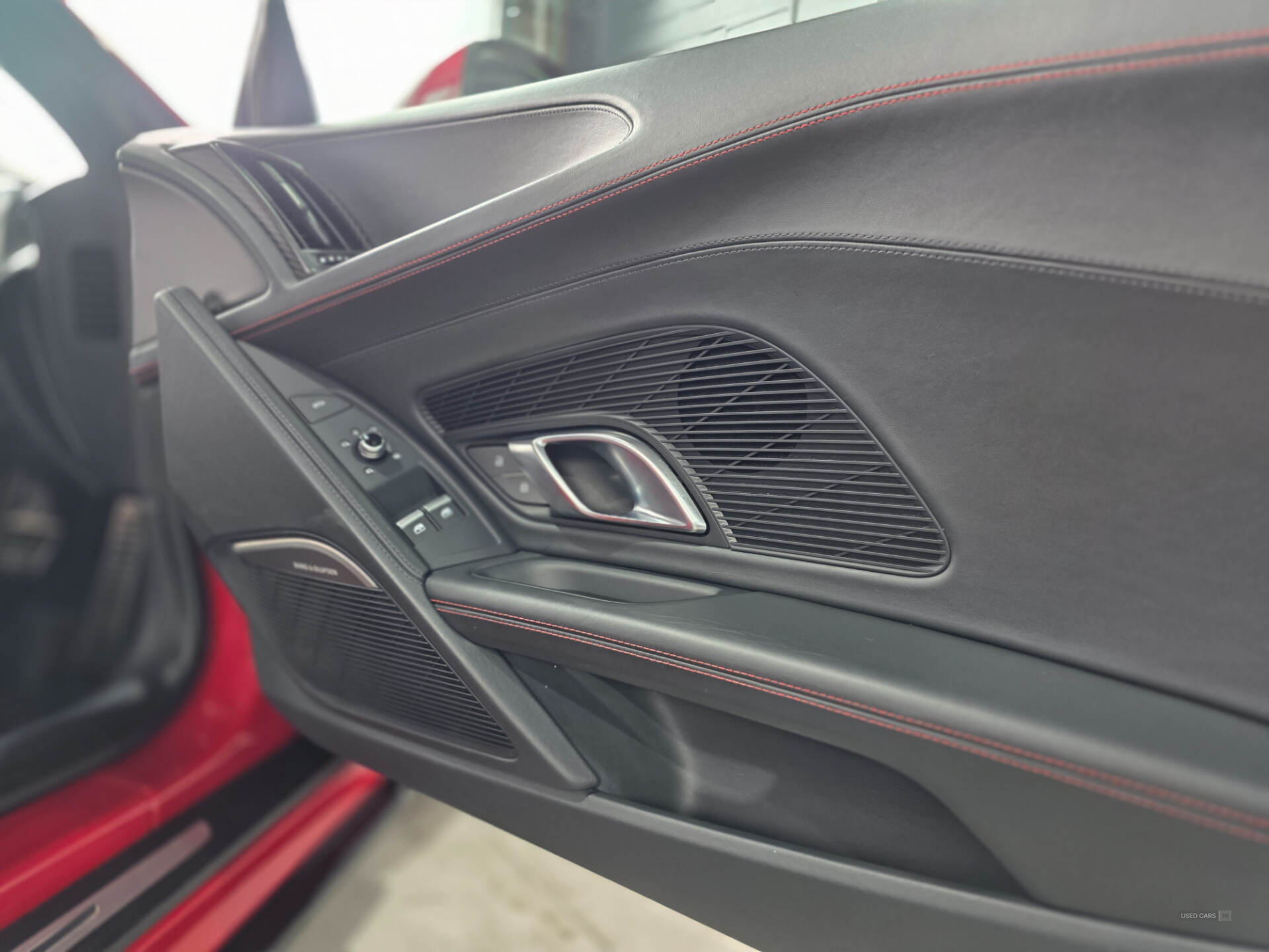 Sep 2016 Audi R8 5.2 FSI V10 Quattro 2dr S Tronic