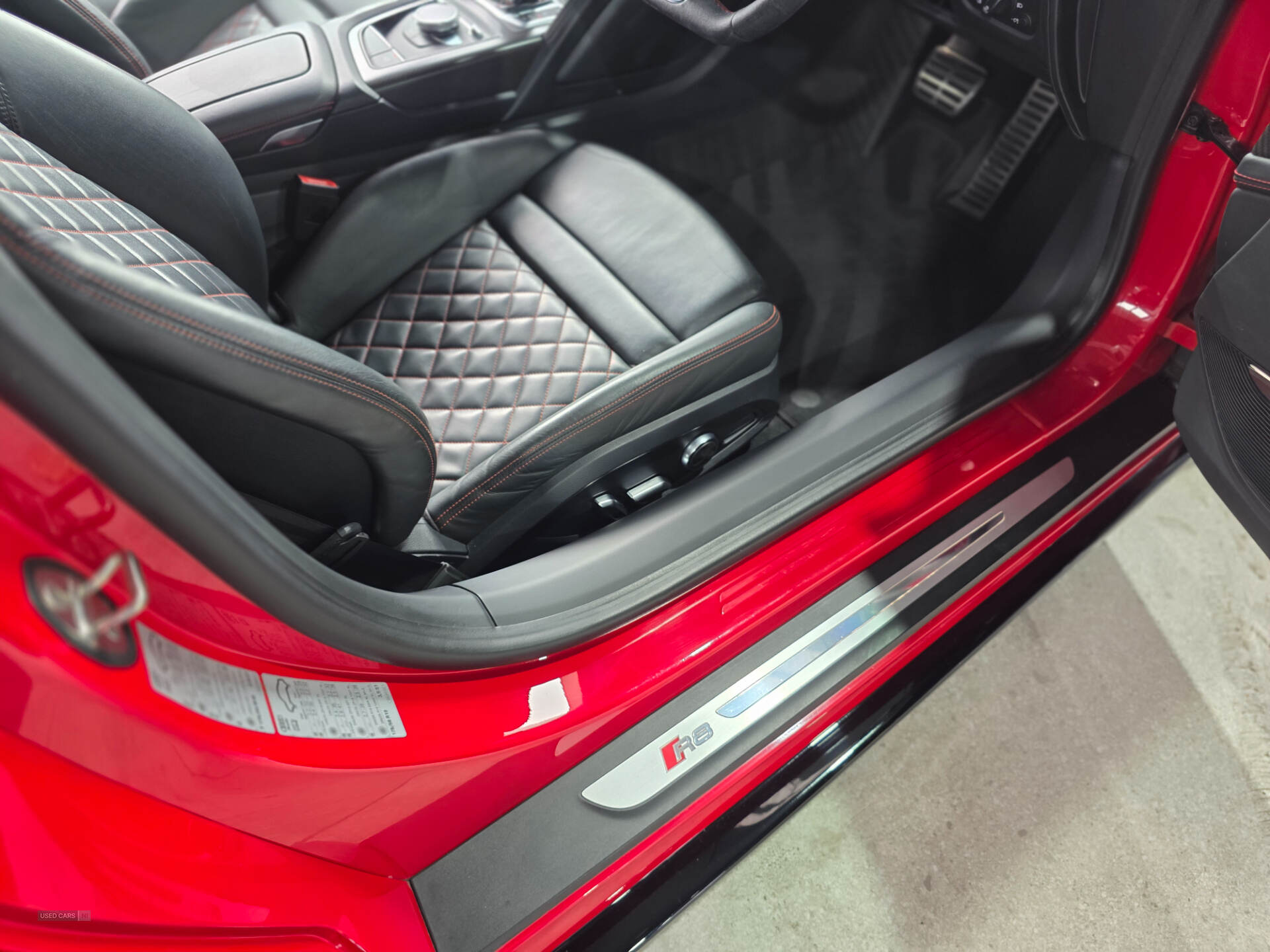 Sep 2016 Audi R8 5.2 FSI V10 Quattro 2dr S Tronic
