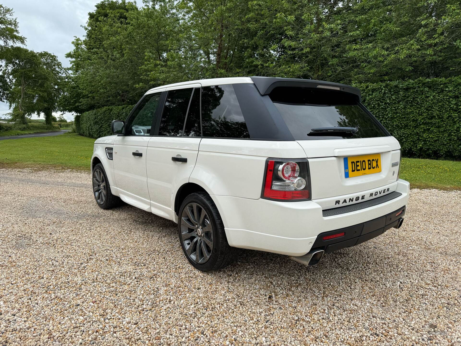 Jun 2010 Land Rover Range Rover Sport 5.0 V8 S/C Autobiography Sport 5dr CommandShift
