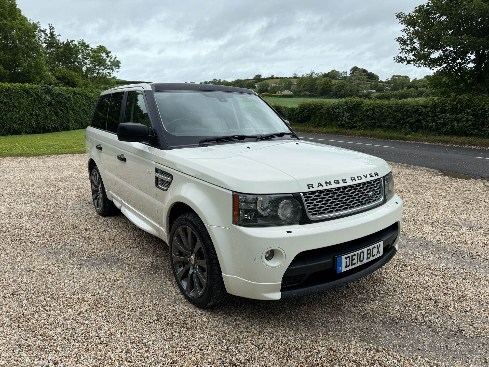 Jun 2010 Land Rover Range Rover Sport 5.0 V8 S/C Autobiography Sport 5dr CommandShift