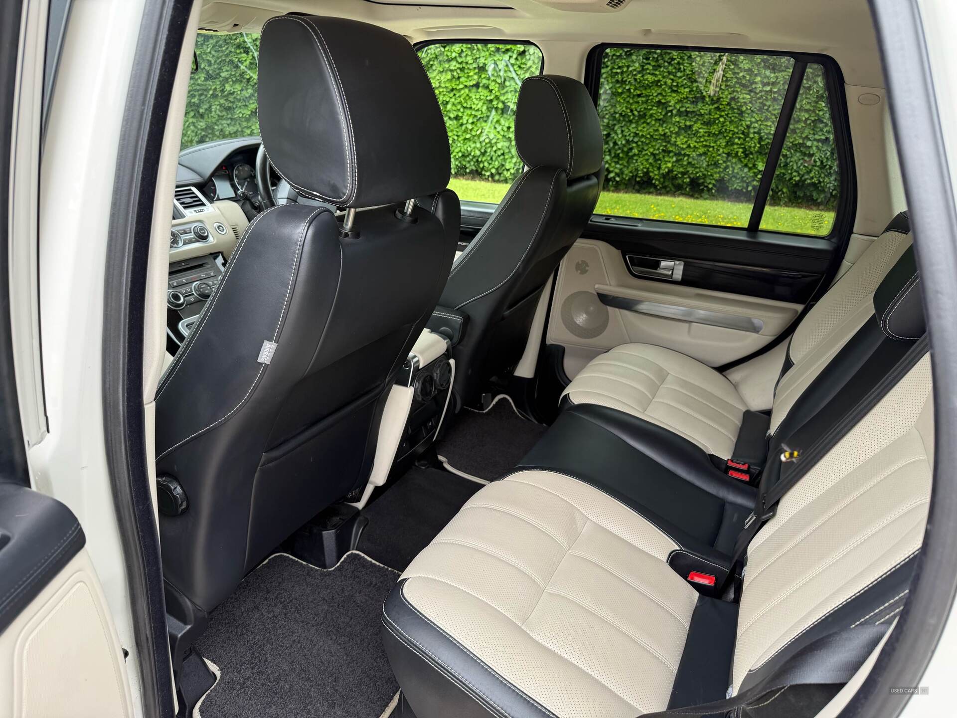 Jun 2010 Land Rover Range Rover Sport 5.0 V8 S/C Autobiography Sport 5dr CommandShift