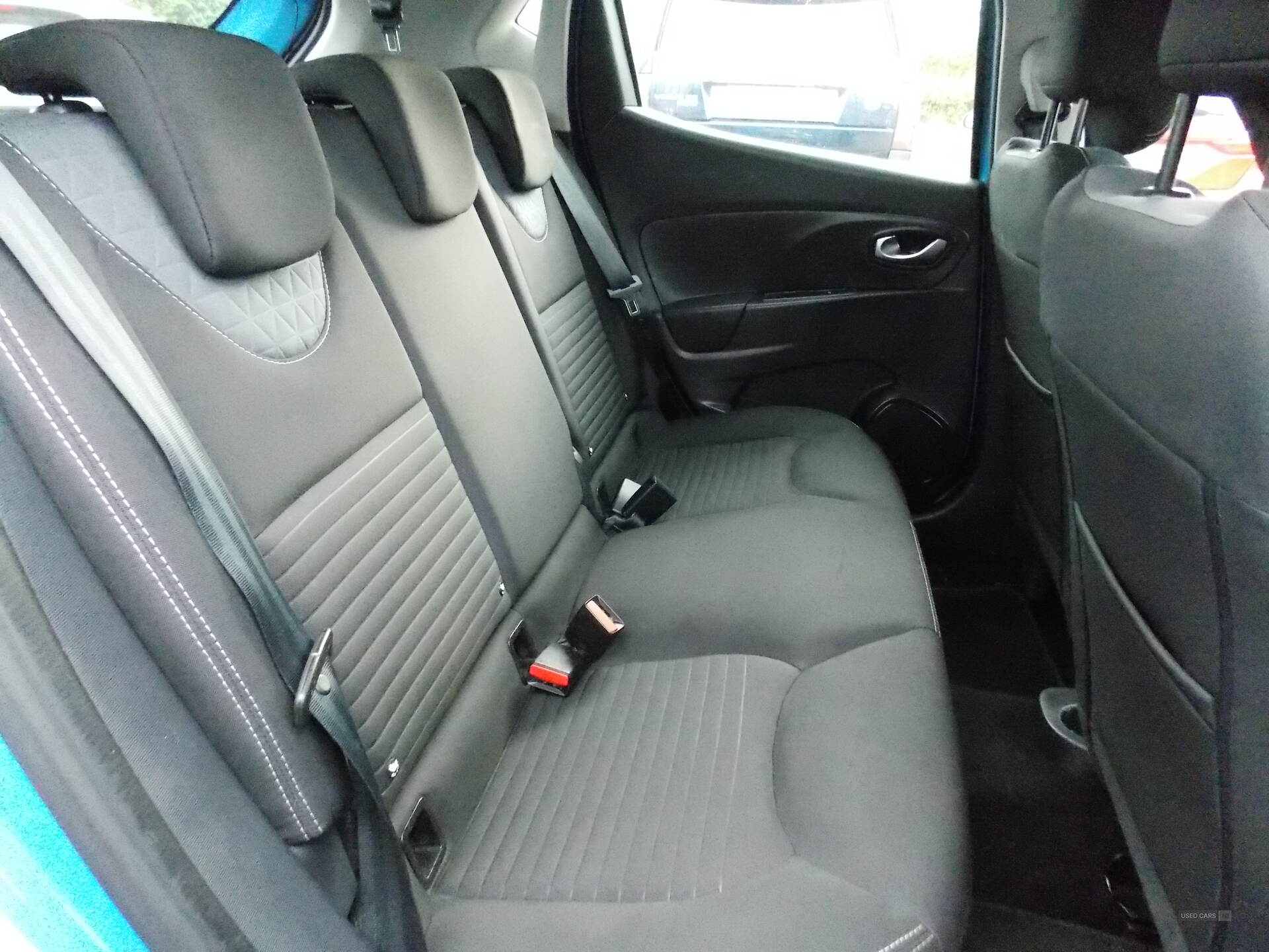 Mar 2015 Renault Clio 1.5 dCi 90 Dynamique S MediaNav 5dr EDC