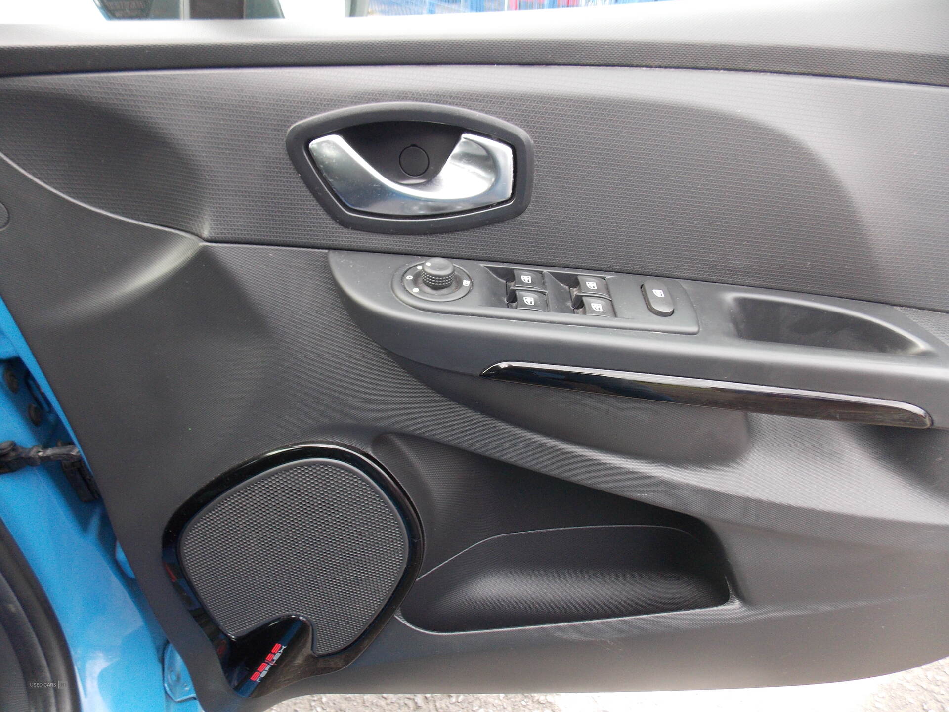 Mar 2015 Renault Clio 1.5 dCi 90 Dynamique S MediaNav 5dr EDC