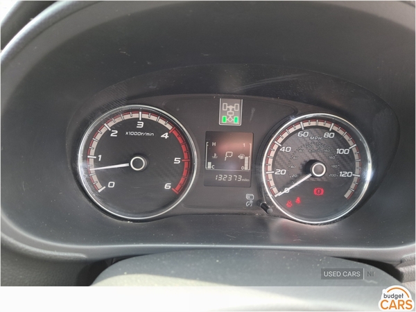 Mitsubishi L200 DIESEL in Down
