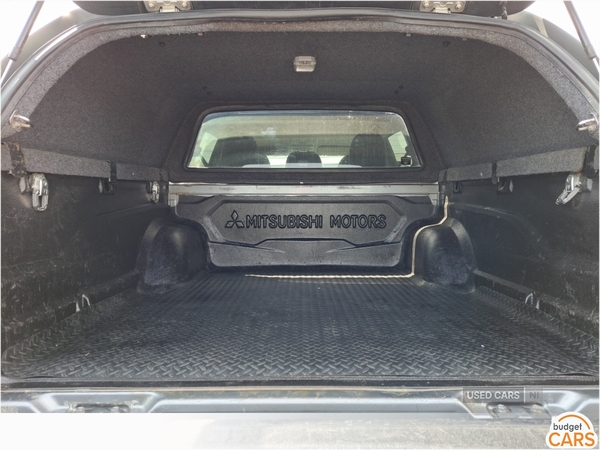 Mitsubishi L200 DIESEL in Down
