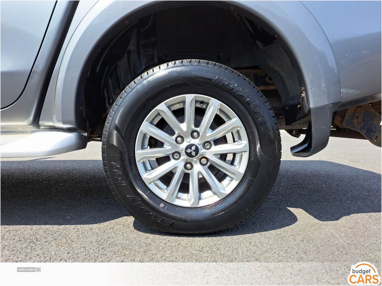 Mitsubishi L200 DIESEL in Down