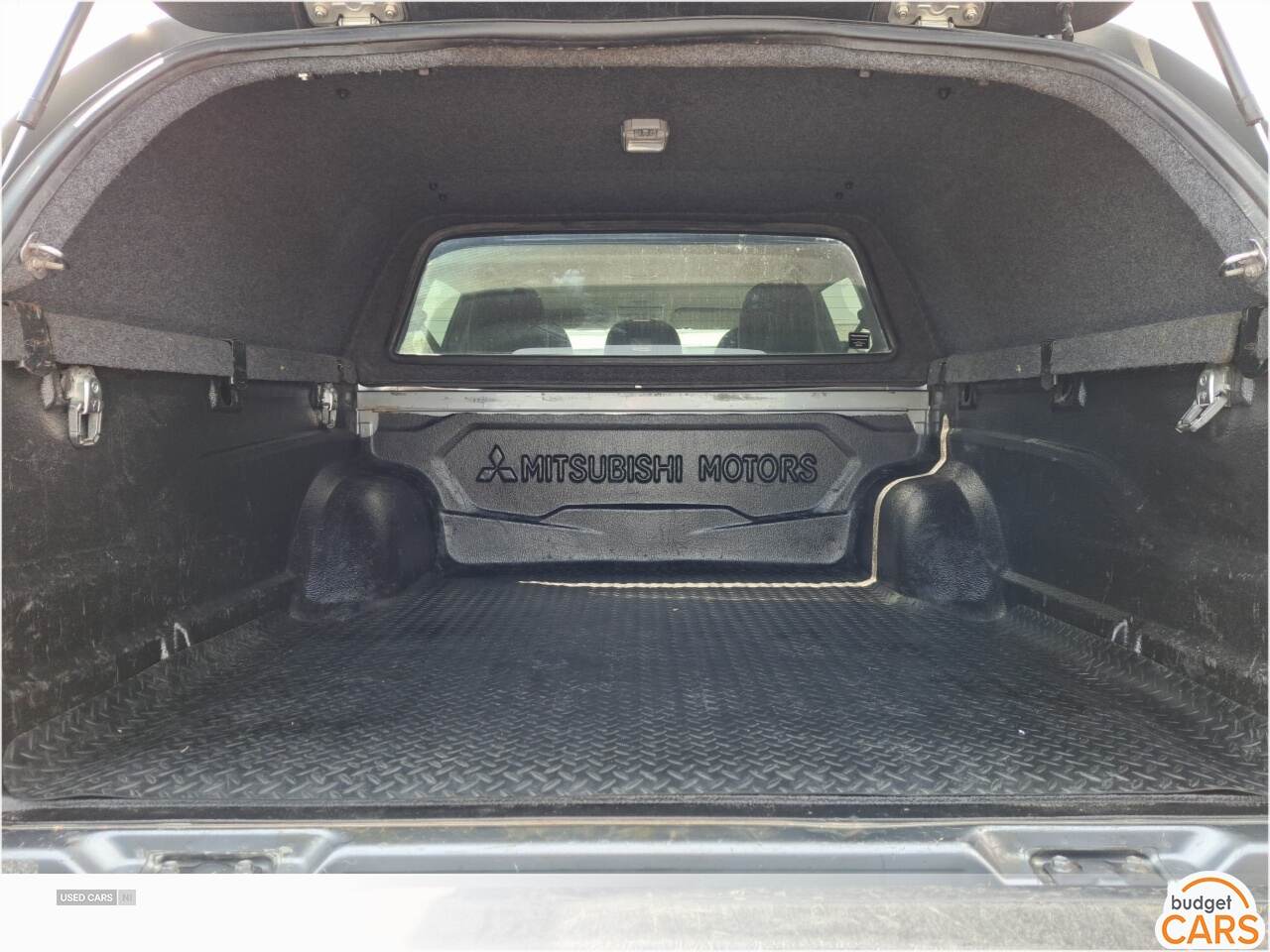 Jan 2017 Mitsubishi L200 Double Cab DI-D 178 Barbarian 4WD Auto