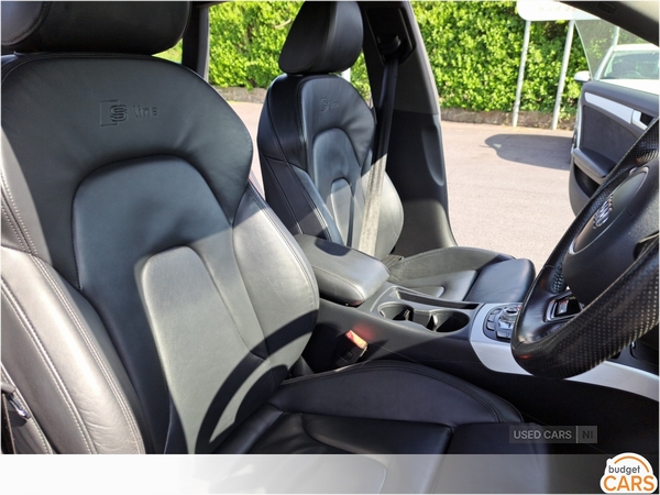 Audi A5 DIESEL SPORTBACK in Down