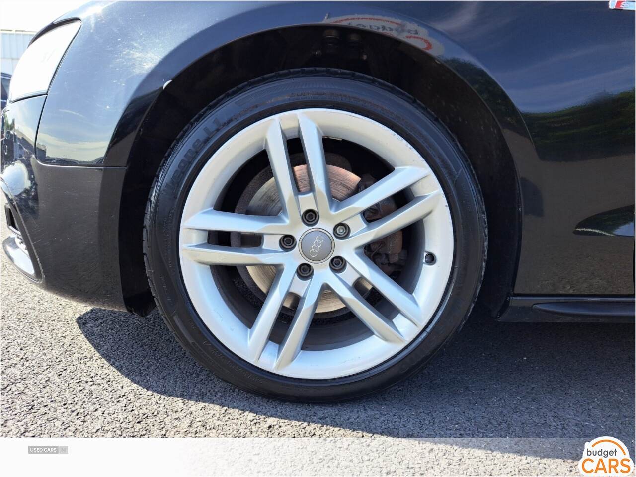 Audi A5 DIESEL SPORTBACK in Down