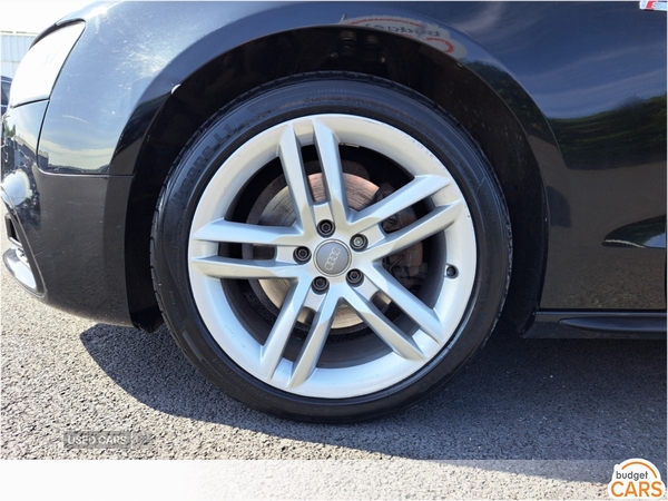 Audi A5 DIESEL SPORTBACK in Down
