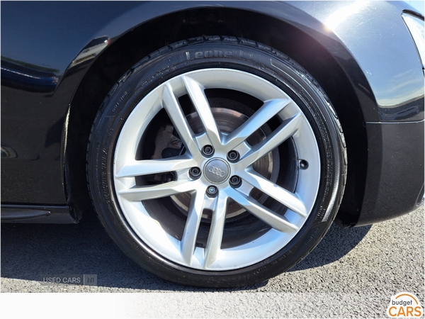 Audi A5 DIESEL SPORTBACK in Down