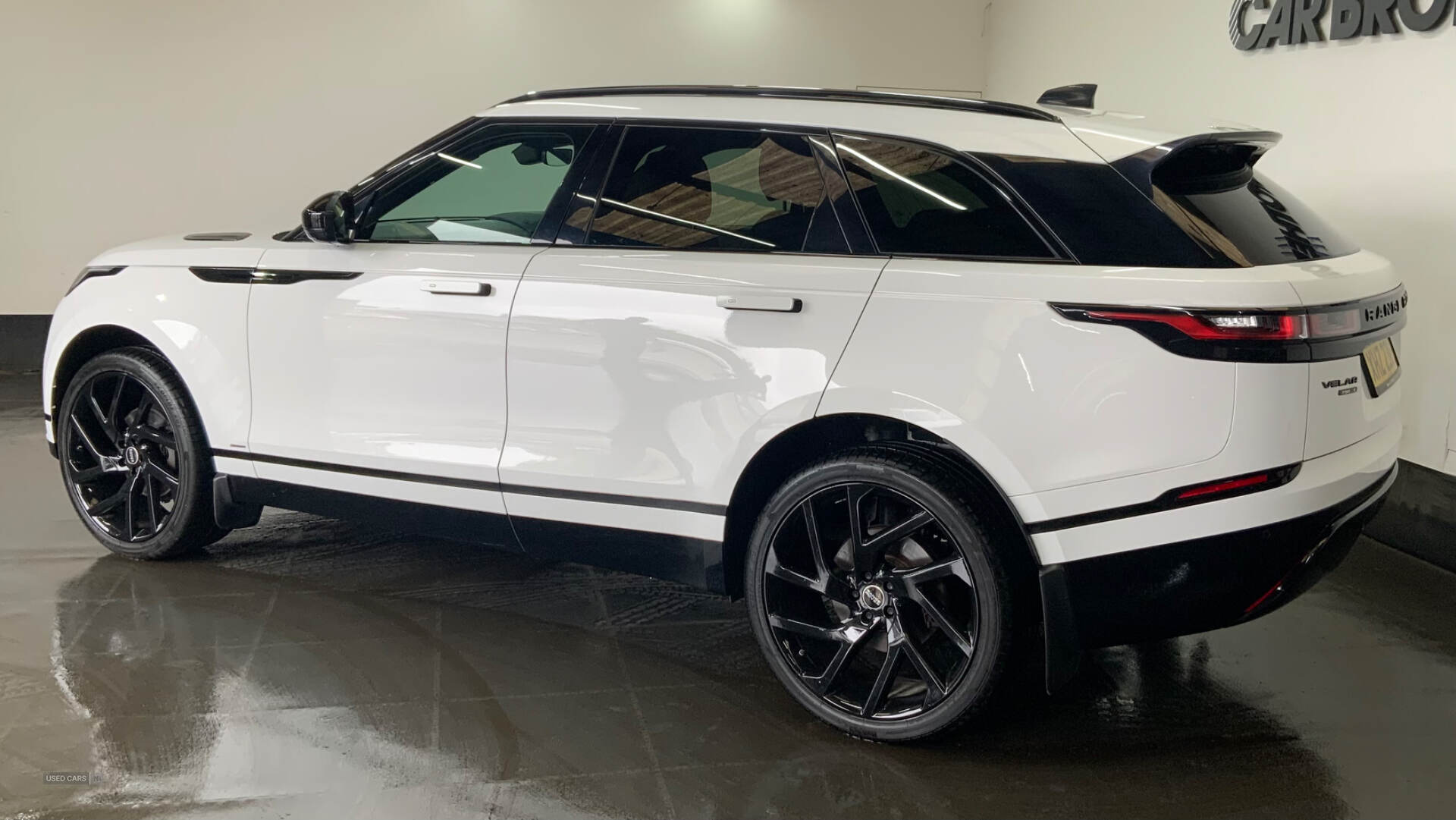 Sep 2019 Land Rover Range Rover Velar 2.0 D180 R-Dynamic S 5dr Auto