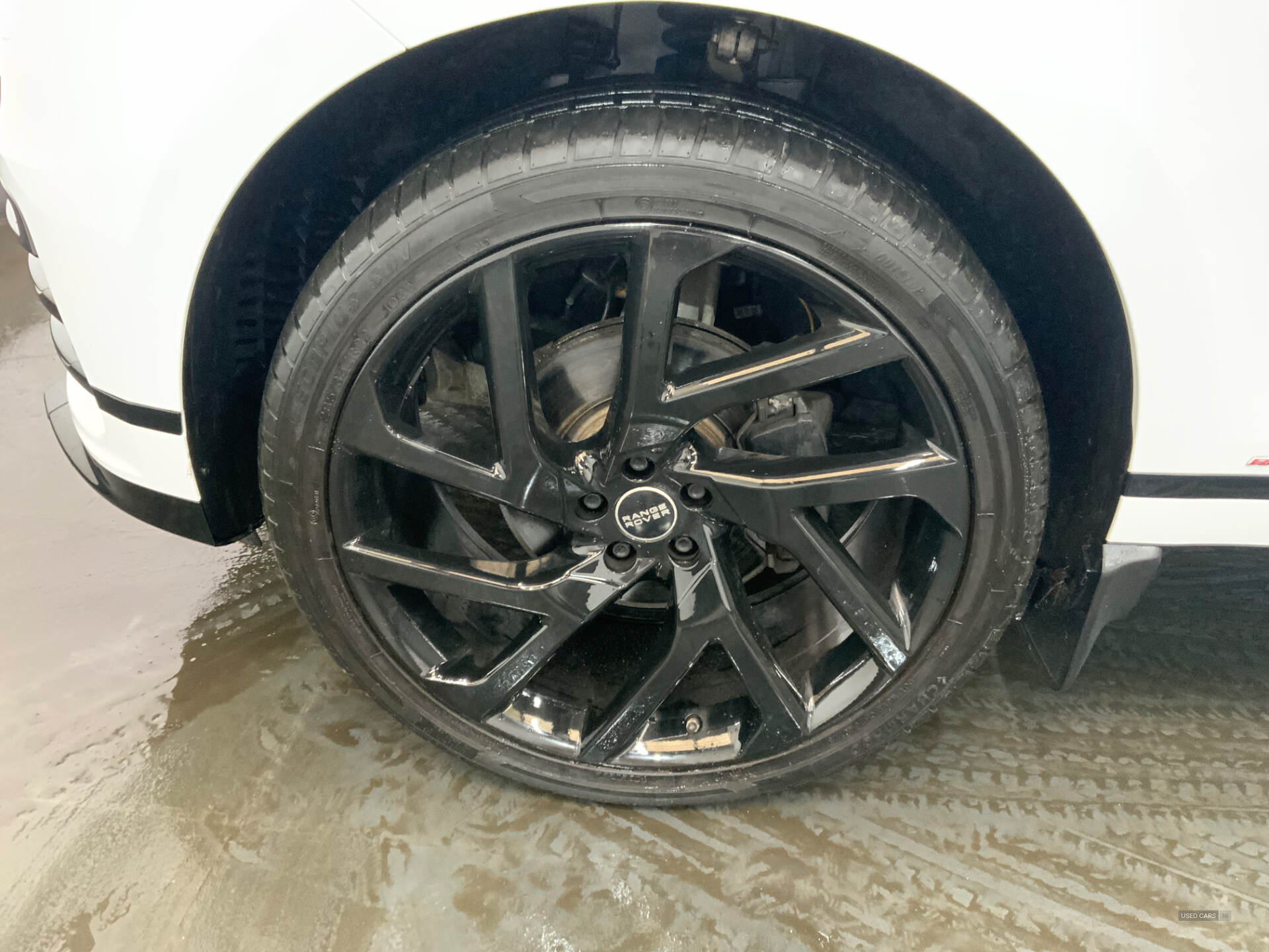 Sep 2019 Land Rover Range Rover Velar 2.0 D180 R-Dynamic S 5dr Auto