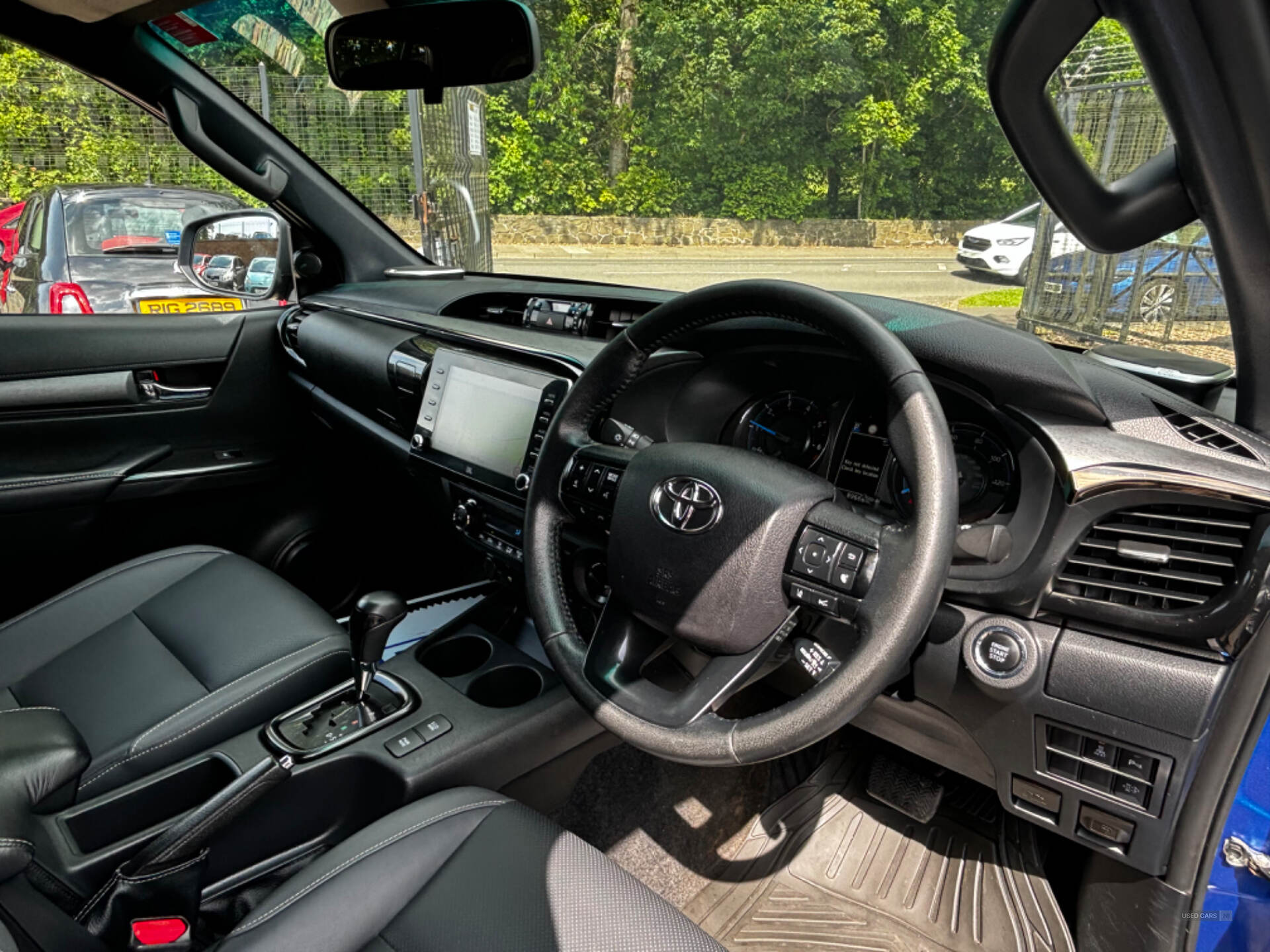 Apr 2025 Toyota Hilux Invincible X D/Cab Pick Up 2.8 Hybrid 48V Auto