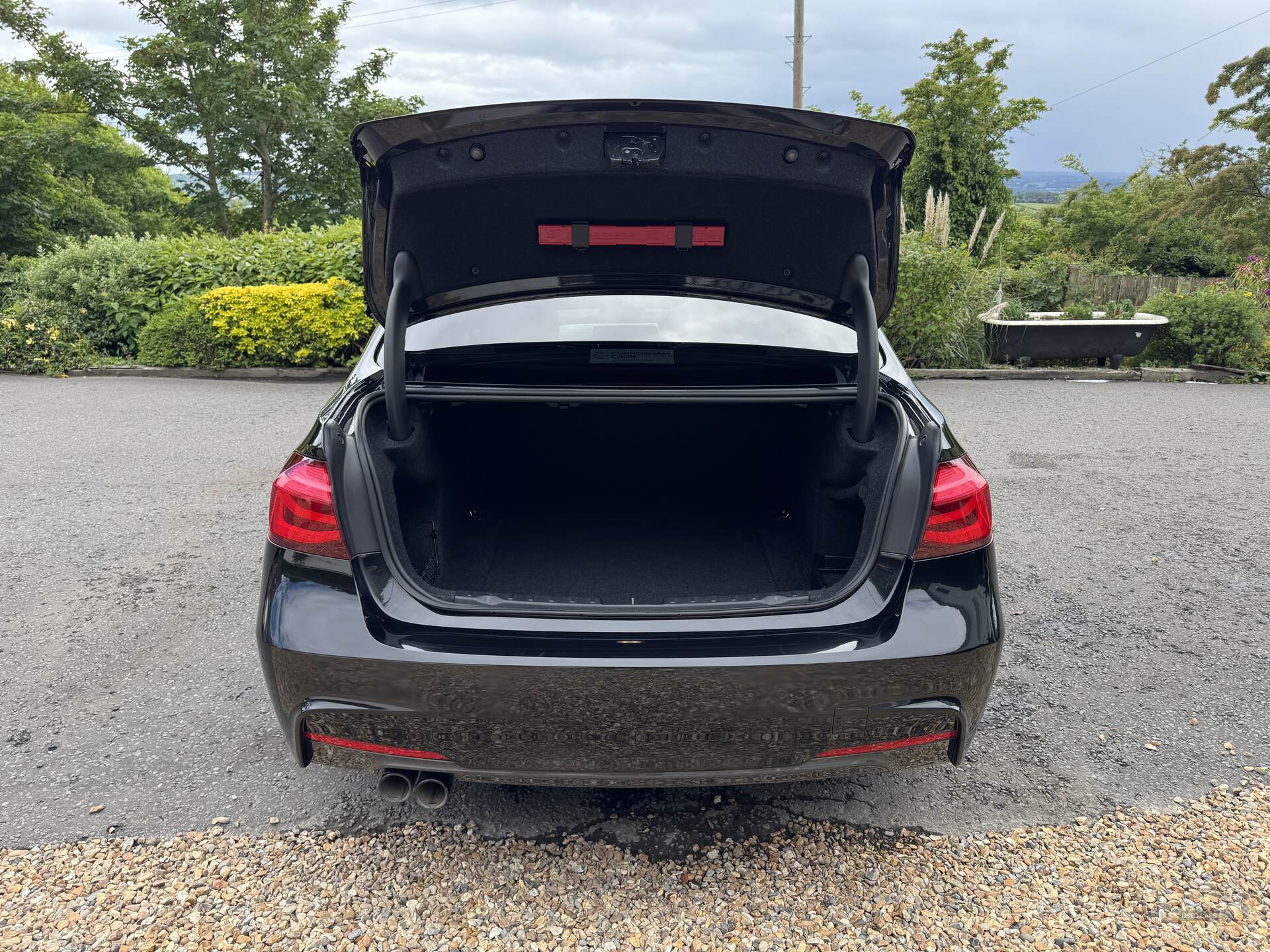 BMW 3 Series SALOON SPECIAL EDITION in Antrim