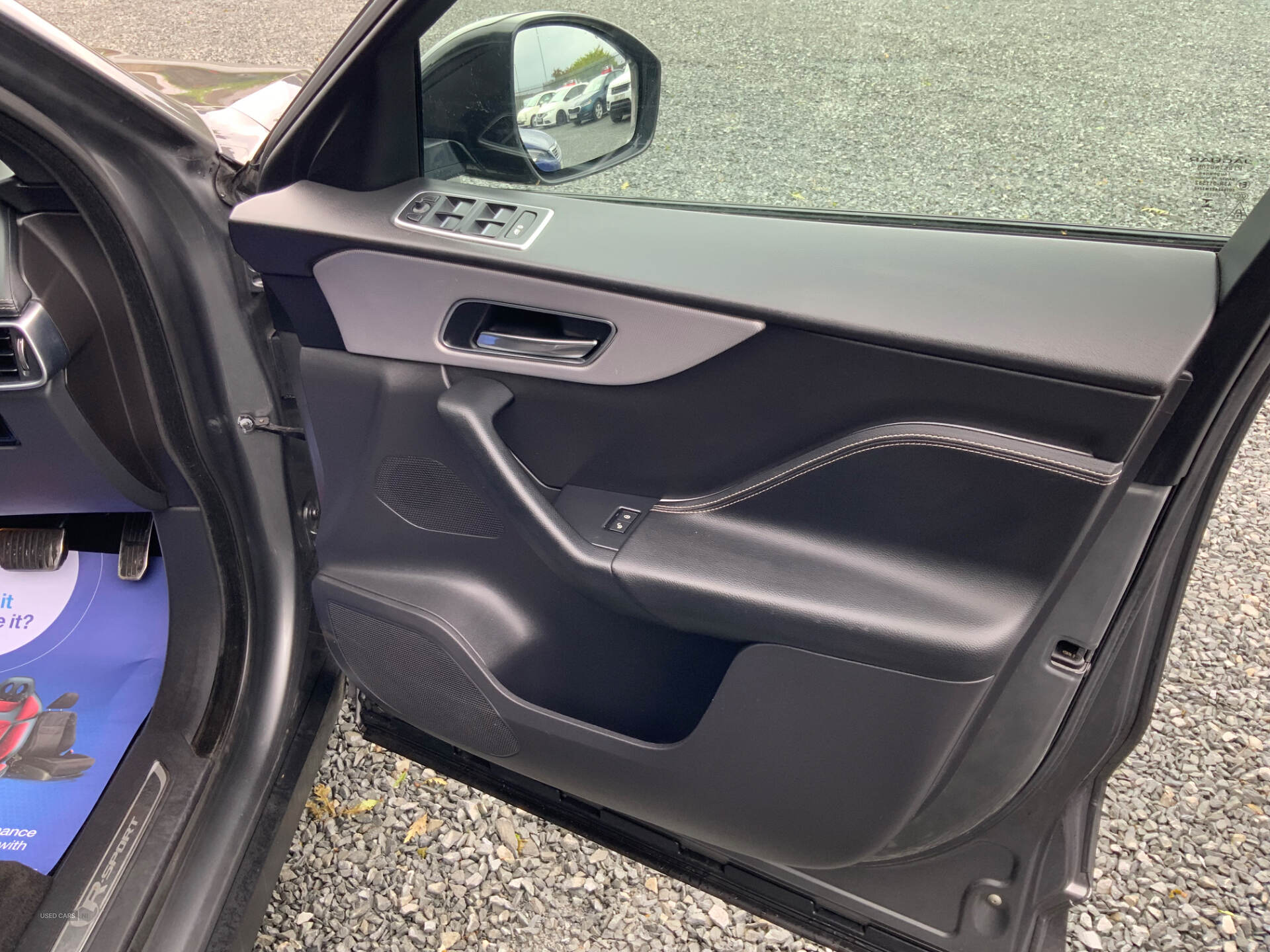 Mar 2018 Jaguar F-Pace 2.0d R-Sport 5dr Auto AWD