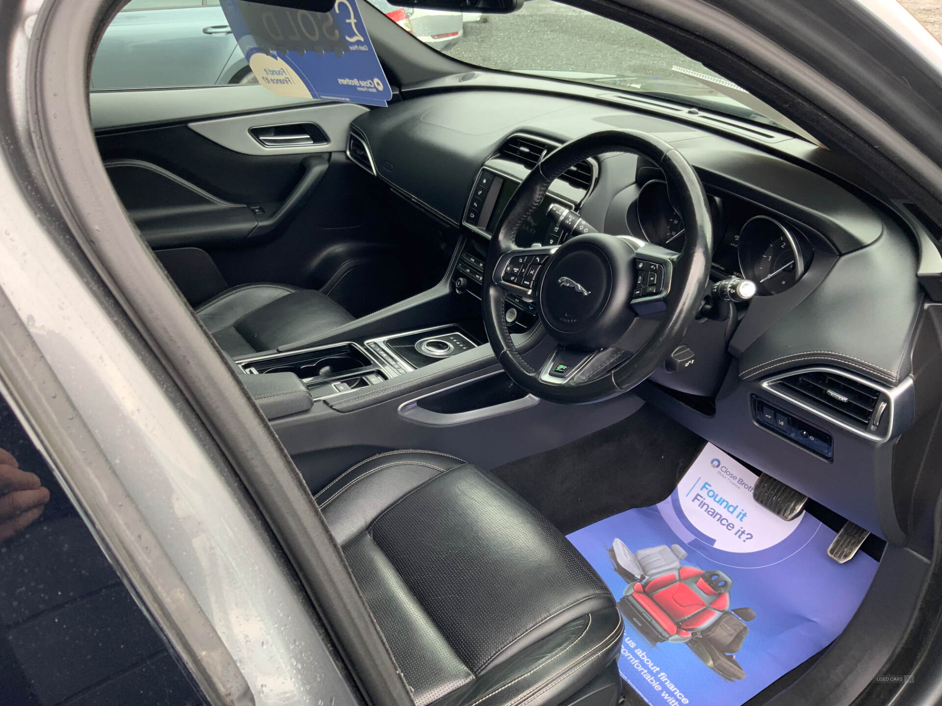 Mar 2018 Jaguar F-Pace 2.0d R-Sport 5dr Auto AWD
