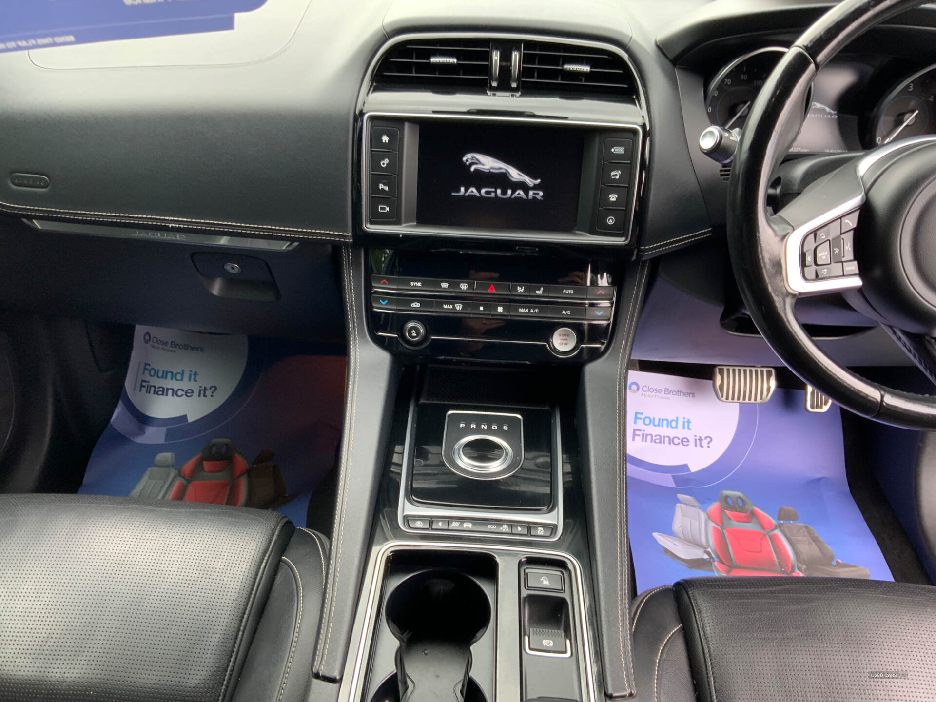 Mar 2018 Jaguar F-Pace 2.0d R-Sport 5dr Auto AWD