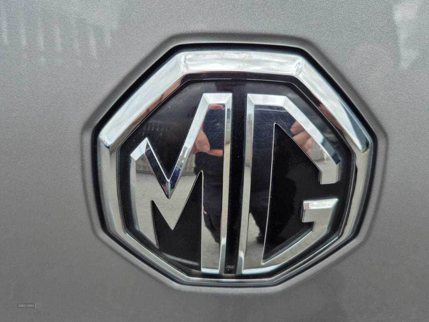Jan 2022 MG ZS 1.5 VTi-TECH Exclusive 5dr