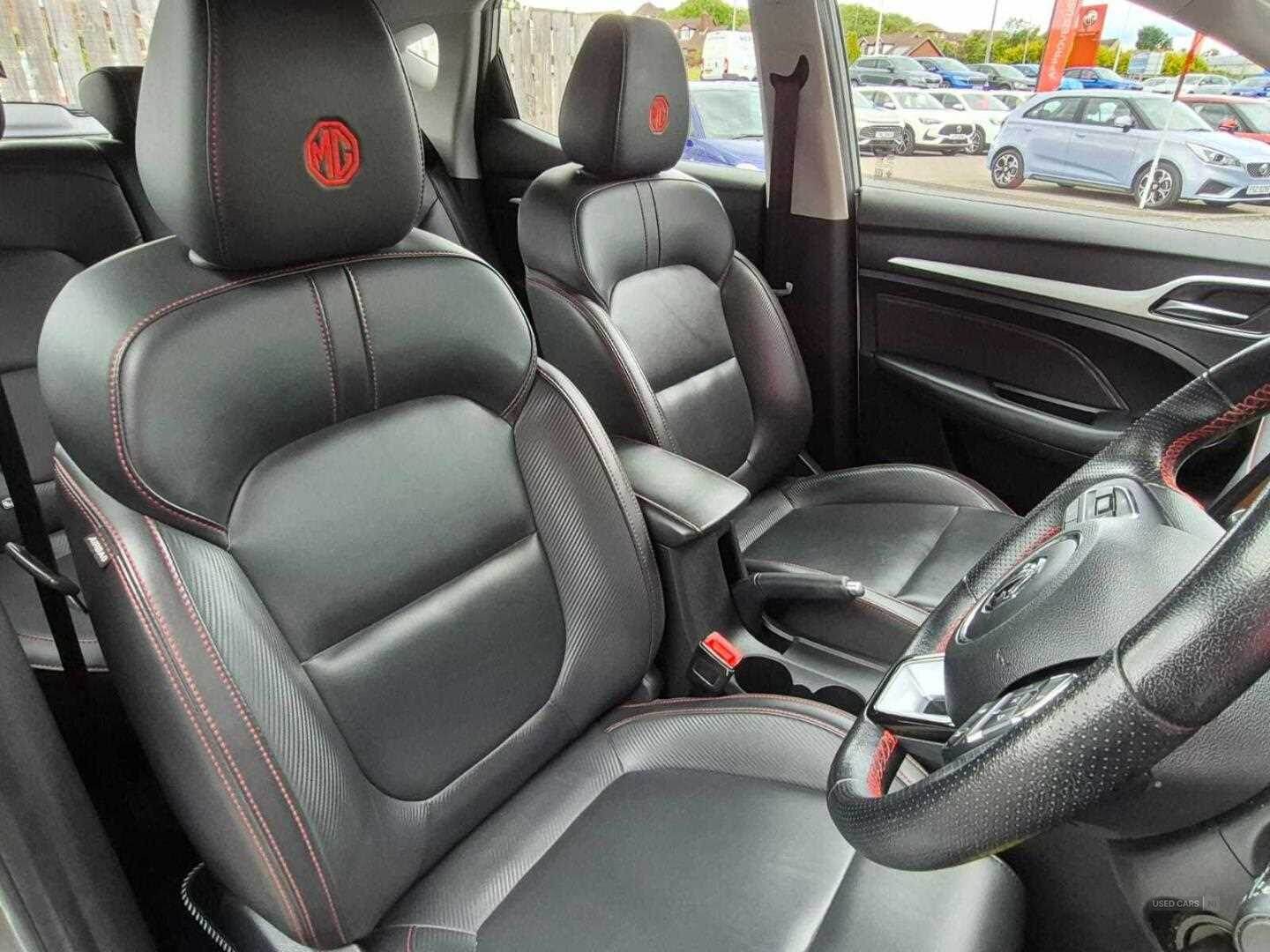 Jan 2022 MG ZS 1.5 VTi-TECH Exclusive 5dr