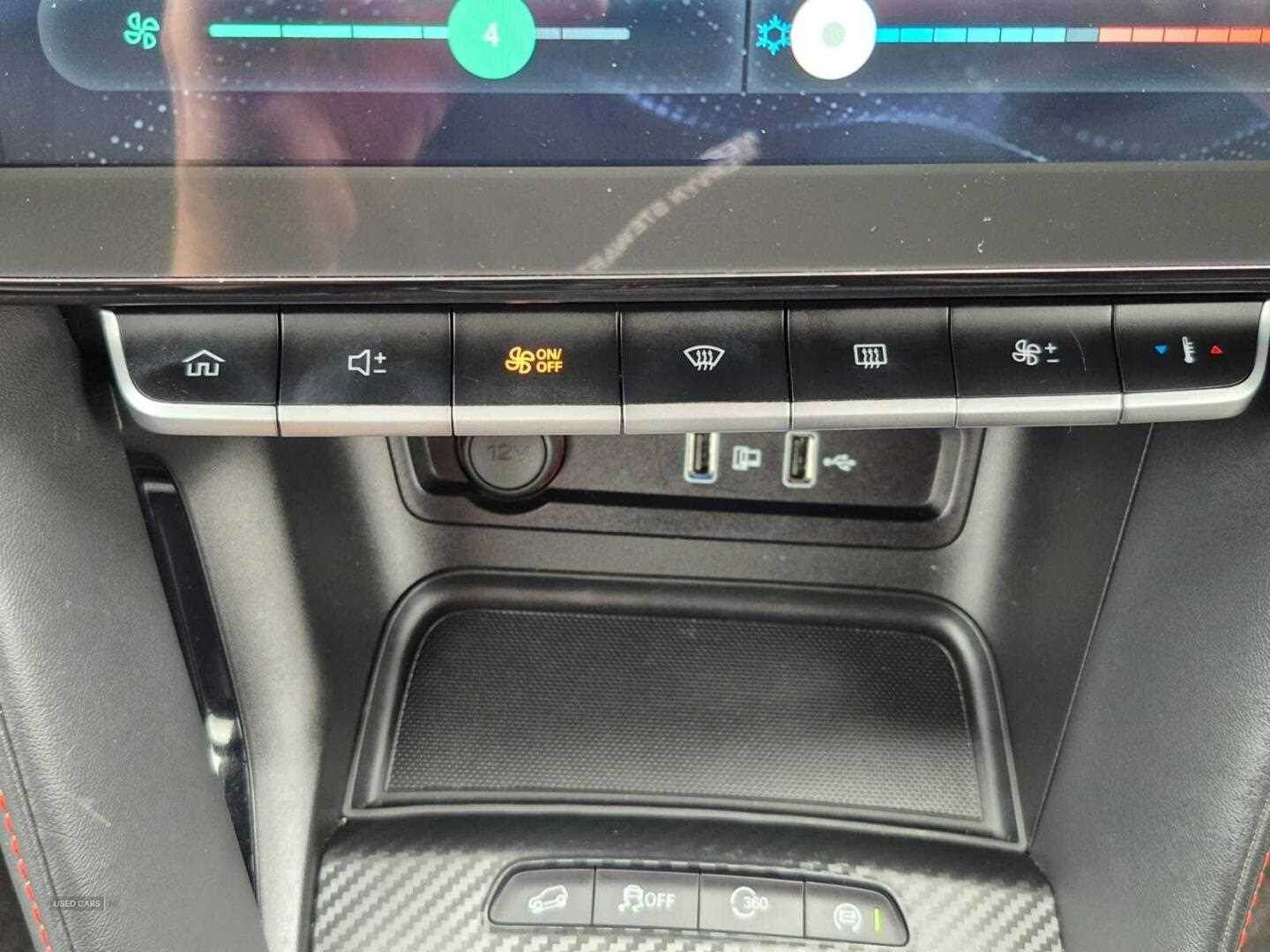 Jan 2022 MG ZS 1.5 VTi-TECH Exclusive 5dr