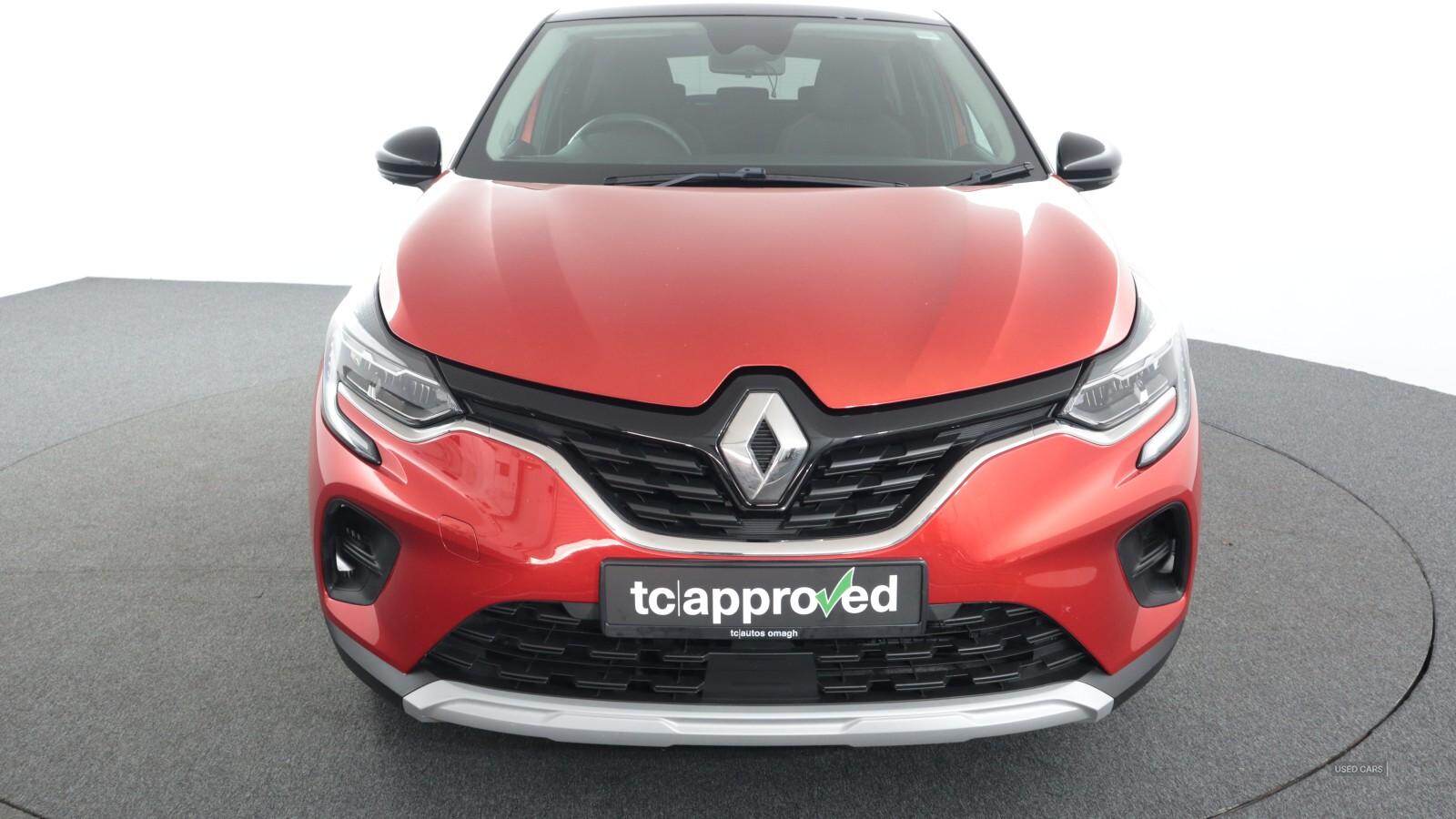Mar 2022 Renault Captur 1.3 TCE 140 Iconic Edition 5dr EDC