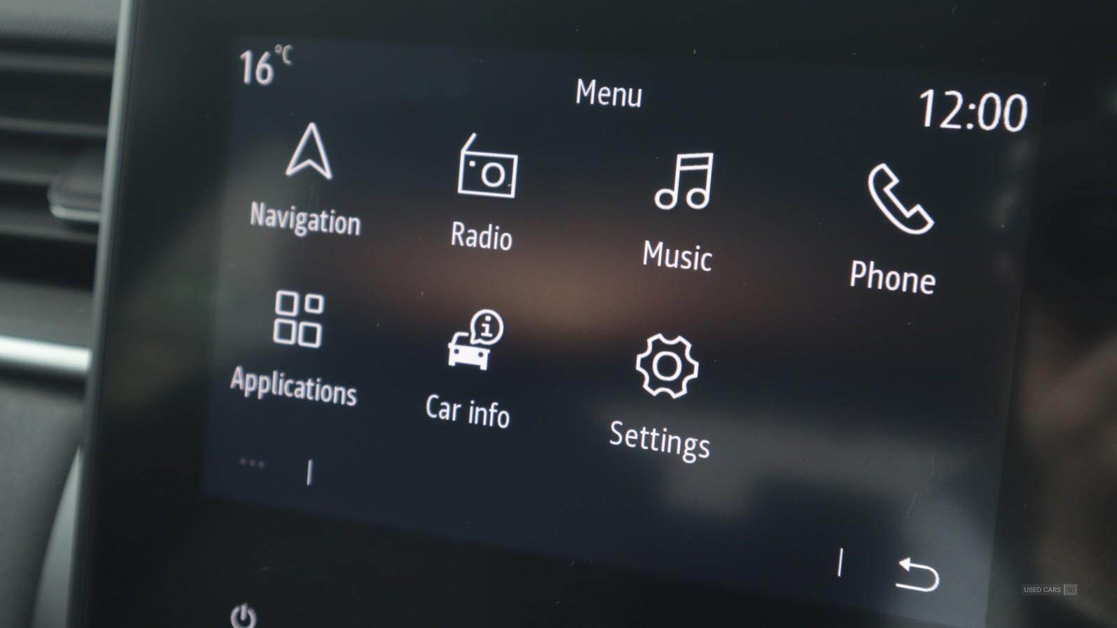 Mar 2022 Renault Captur 1.3 TCE 140 Iconic Edition 5dr EDC