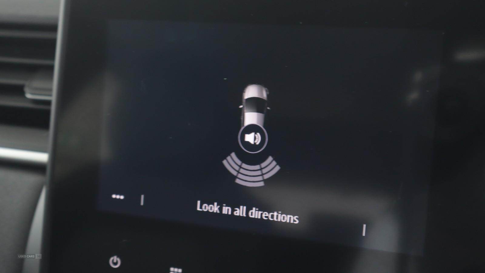 Mar 2022 Renault Captur 1.3 TCE 140 Iconic Edition 5dr EDC