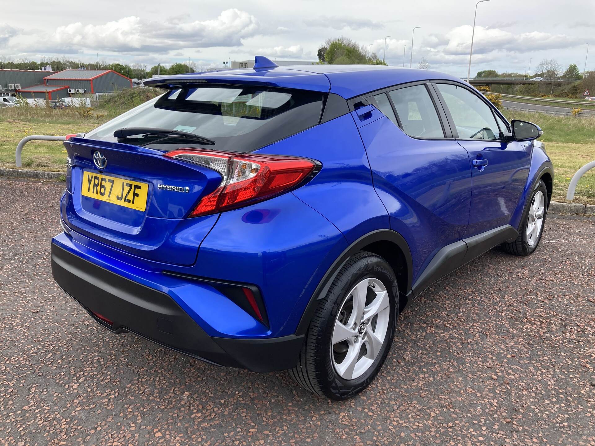 Sep 2017 Toyota CHR 1.8 Hybrid Icon 5dr CVT
