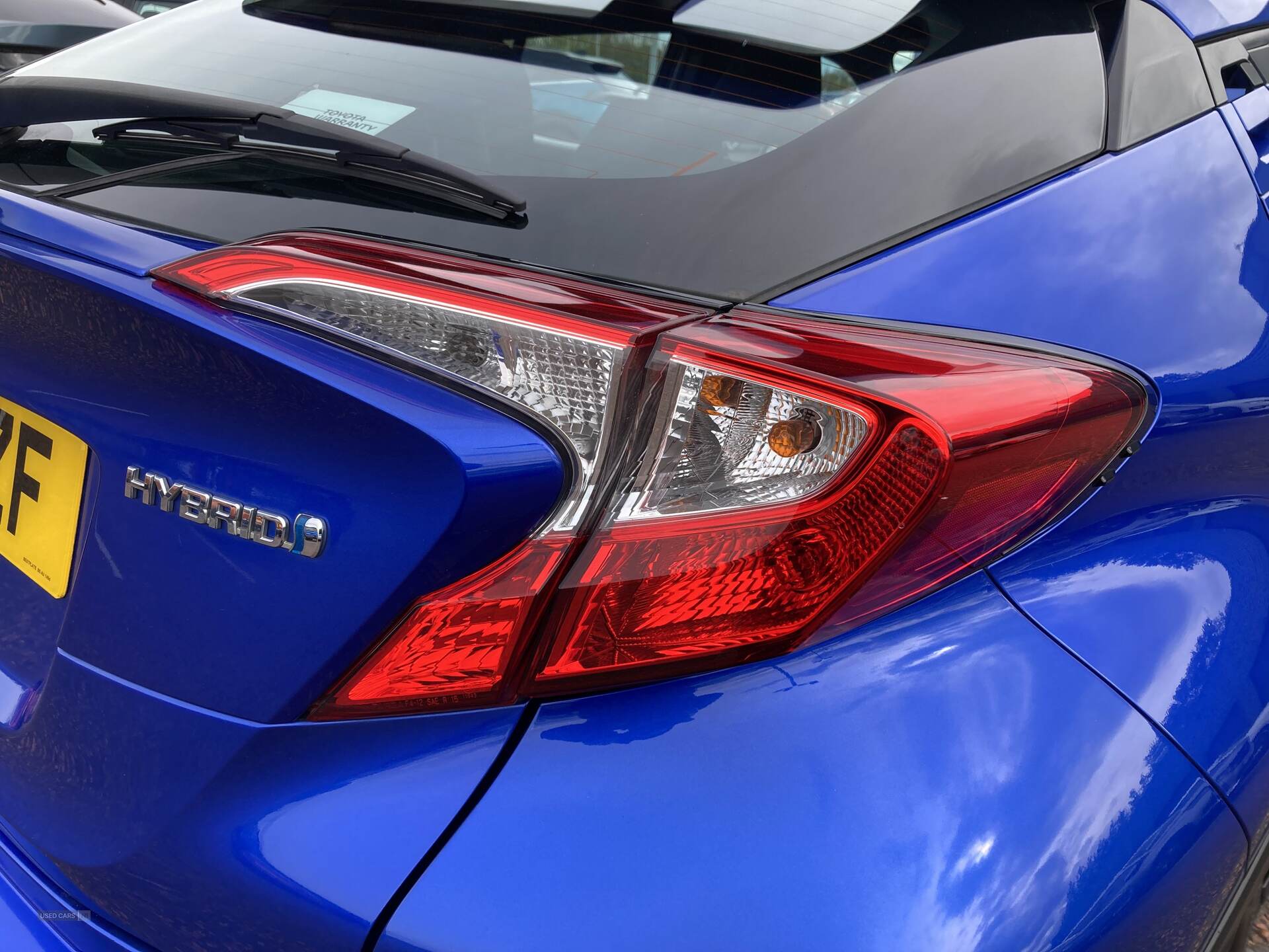 Sep 2017 Toyota CHR 1.8 Hybrid Icon 5dr CVT